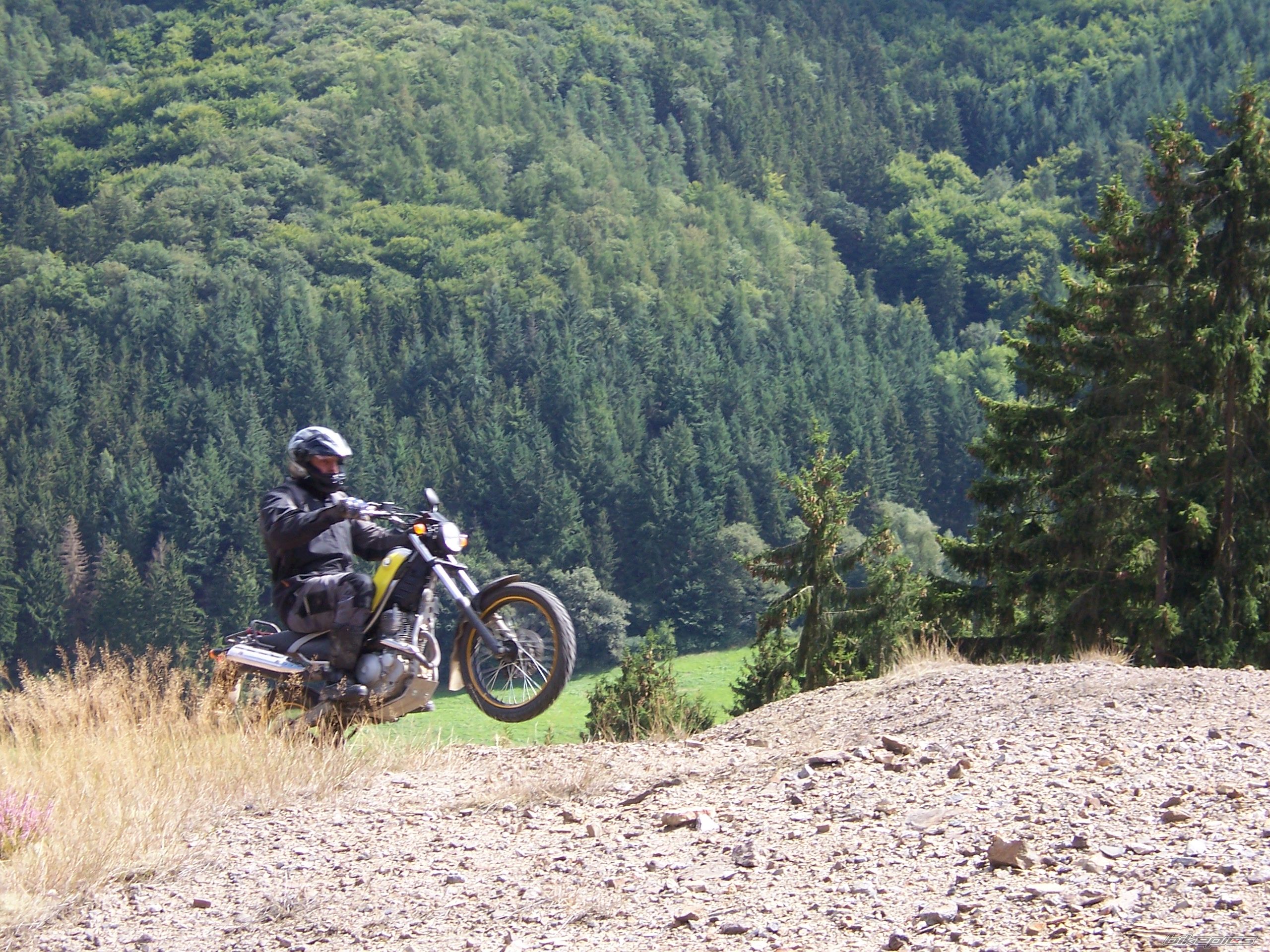 XG 250 Tricker