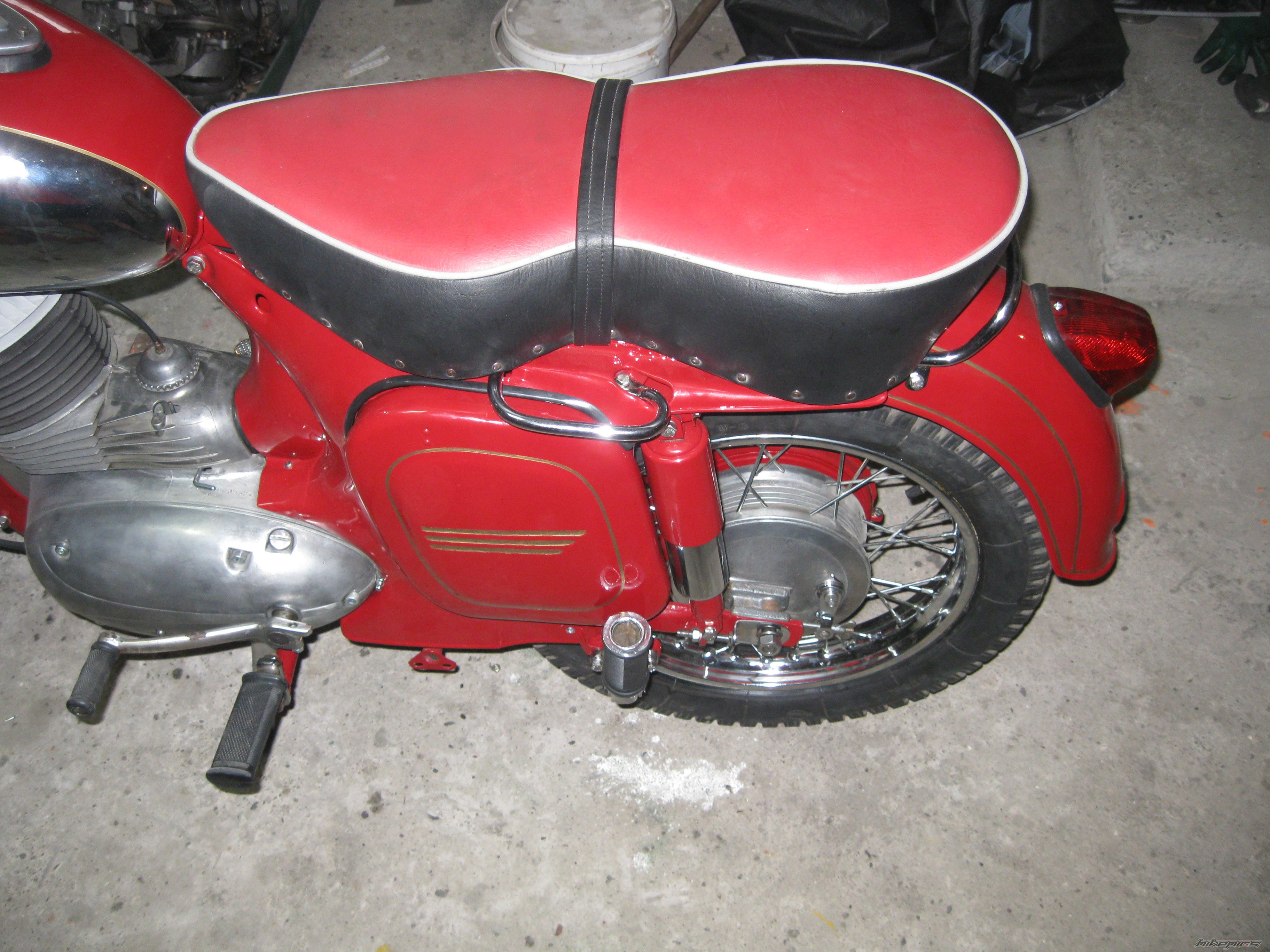 Photo 2563236
