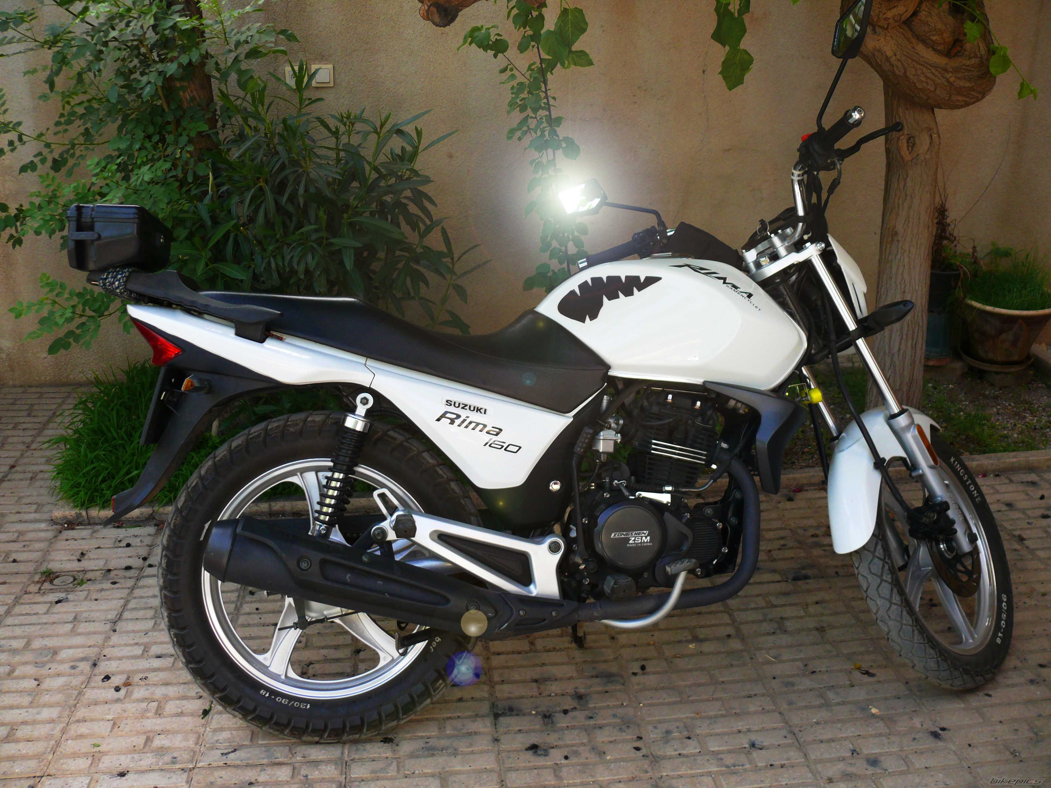 Photo 2566473