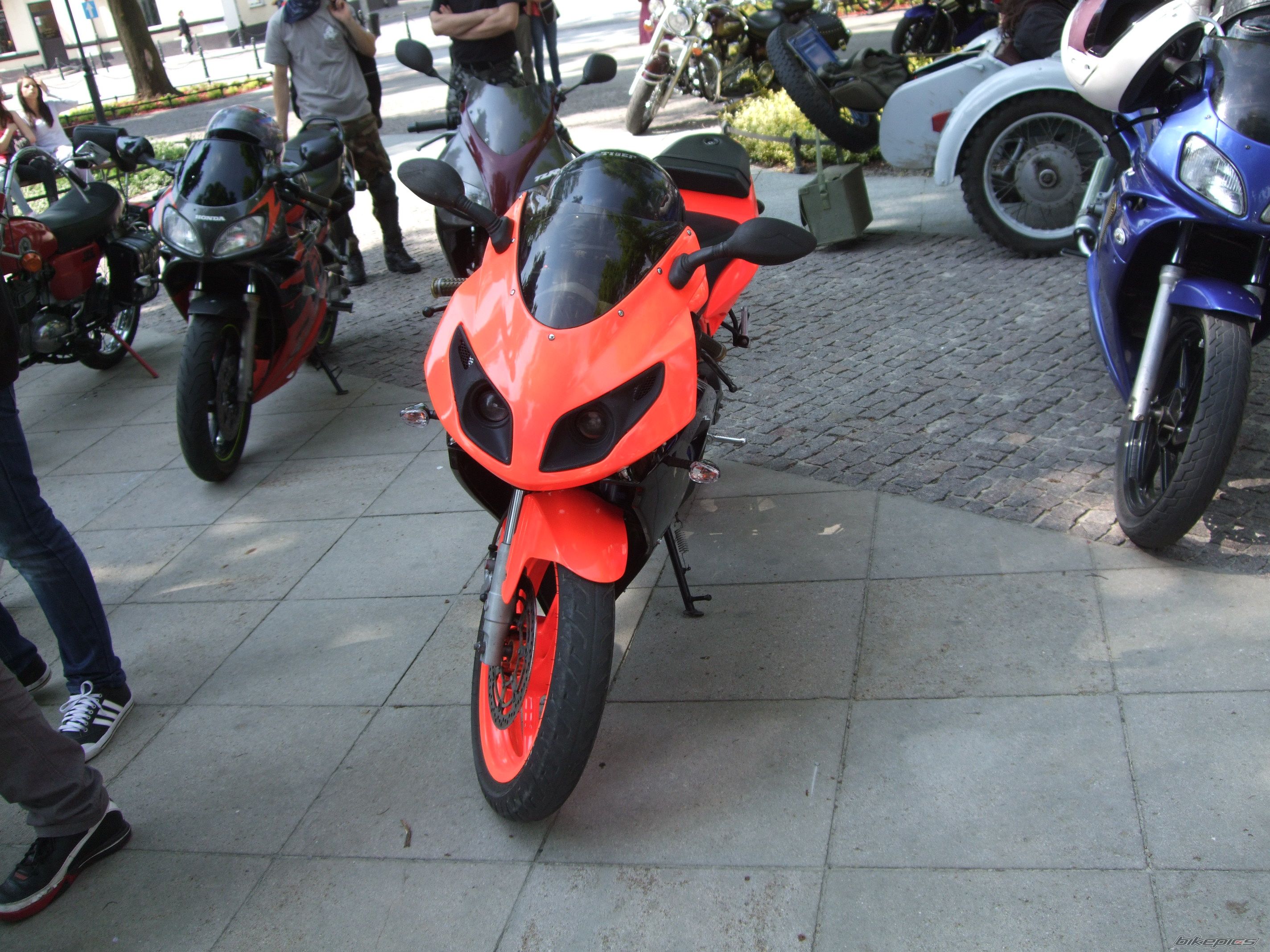 Photo 2566873