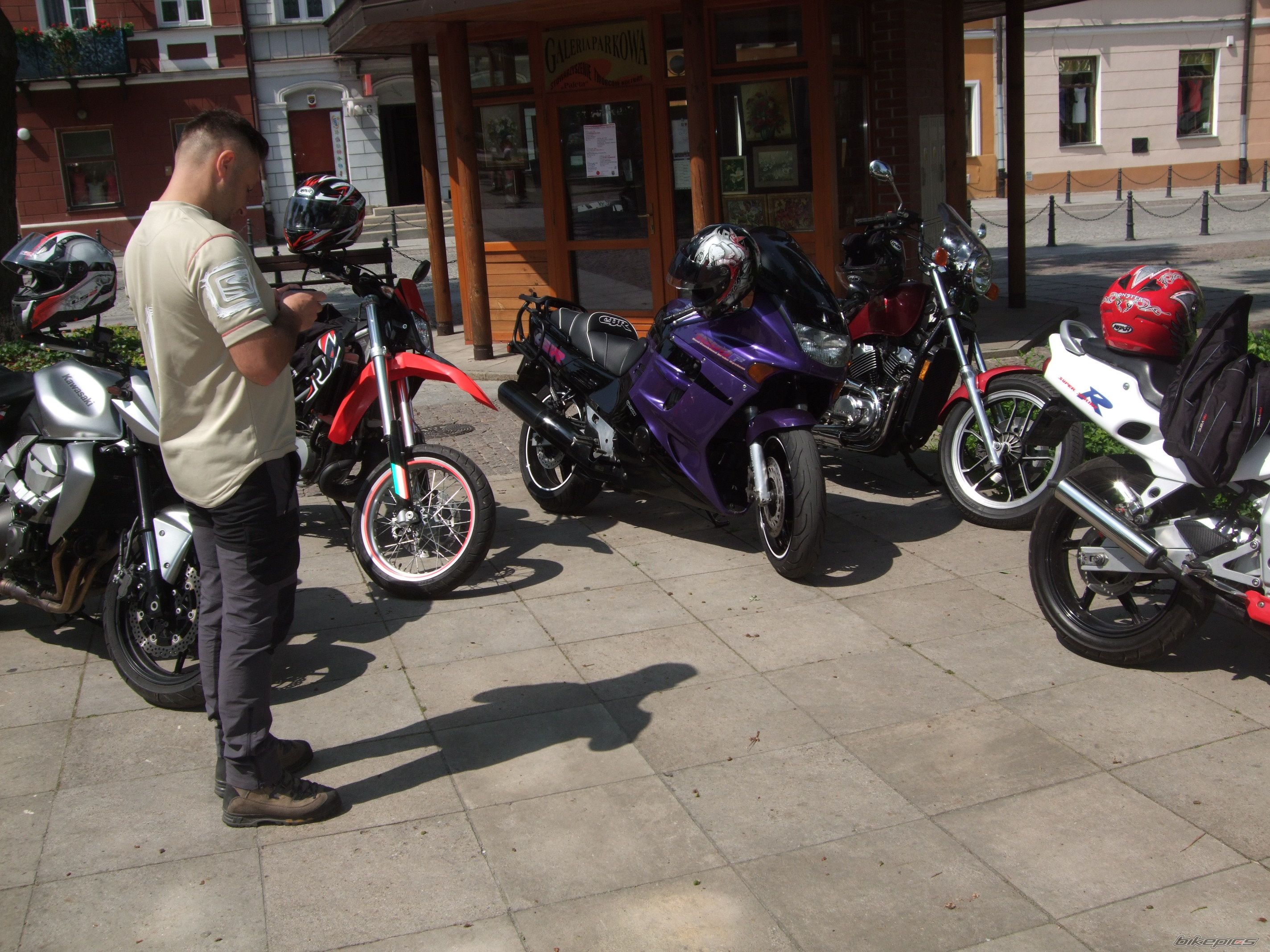 Photo 2566883