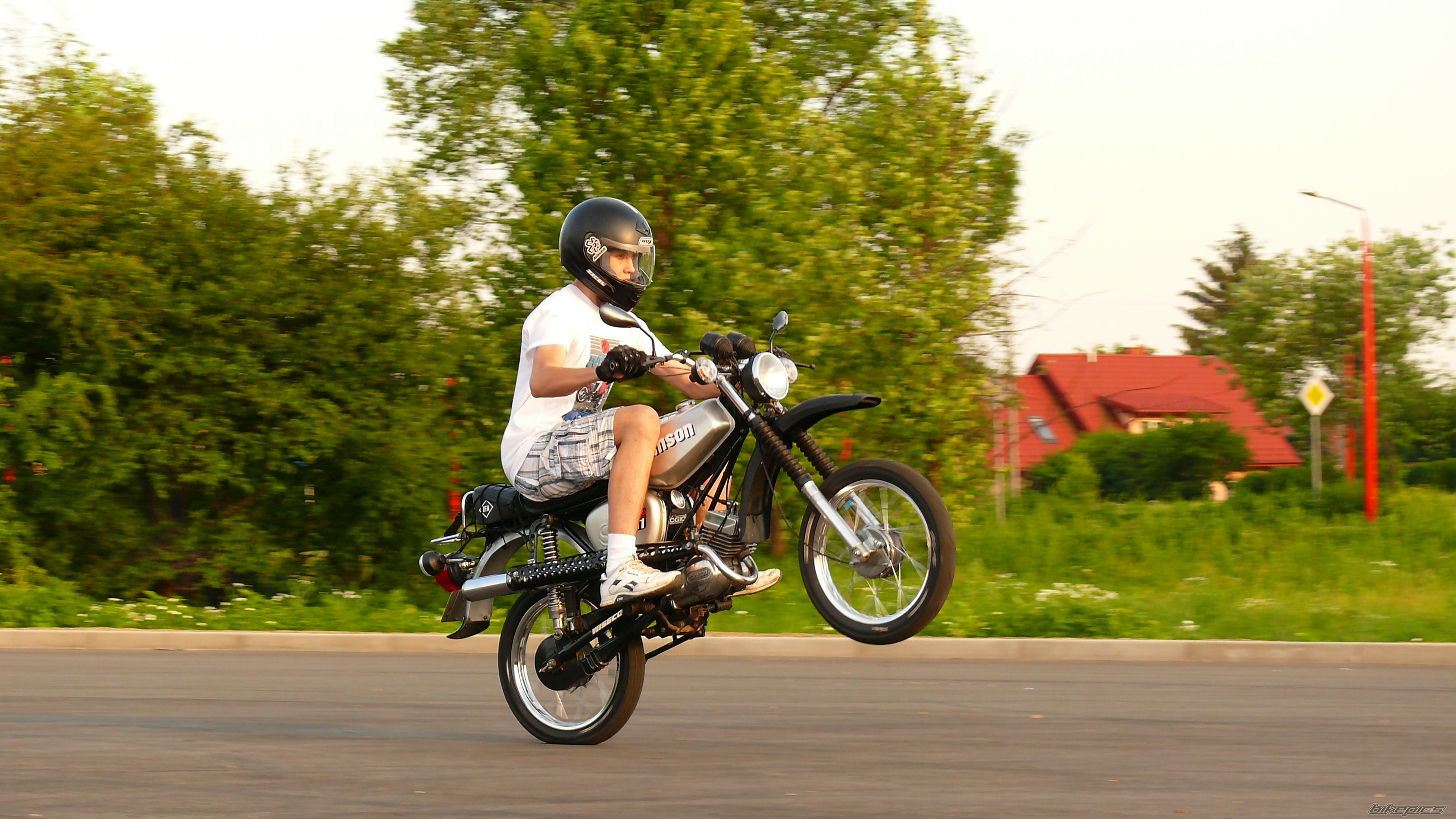 Photo 2567713