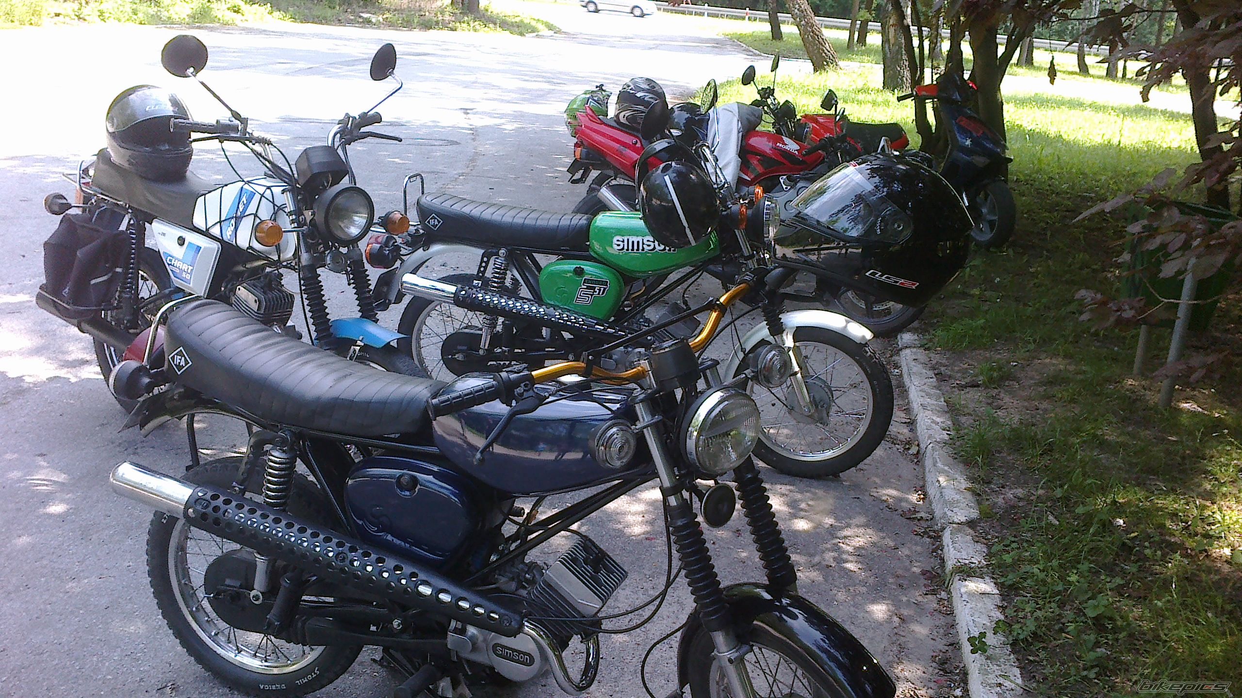 Photo 2569012