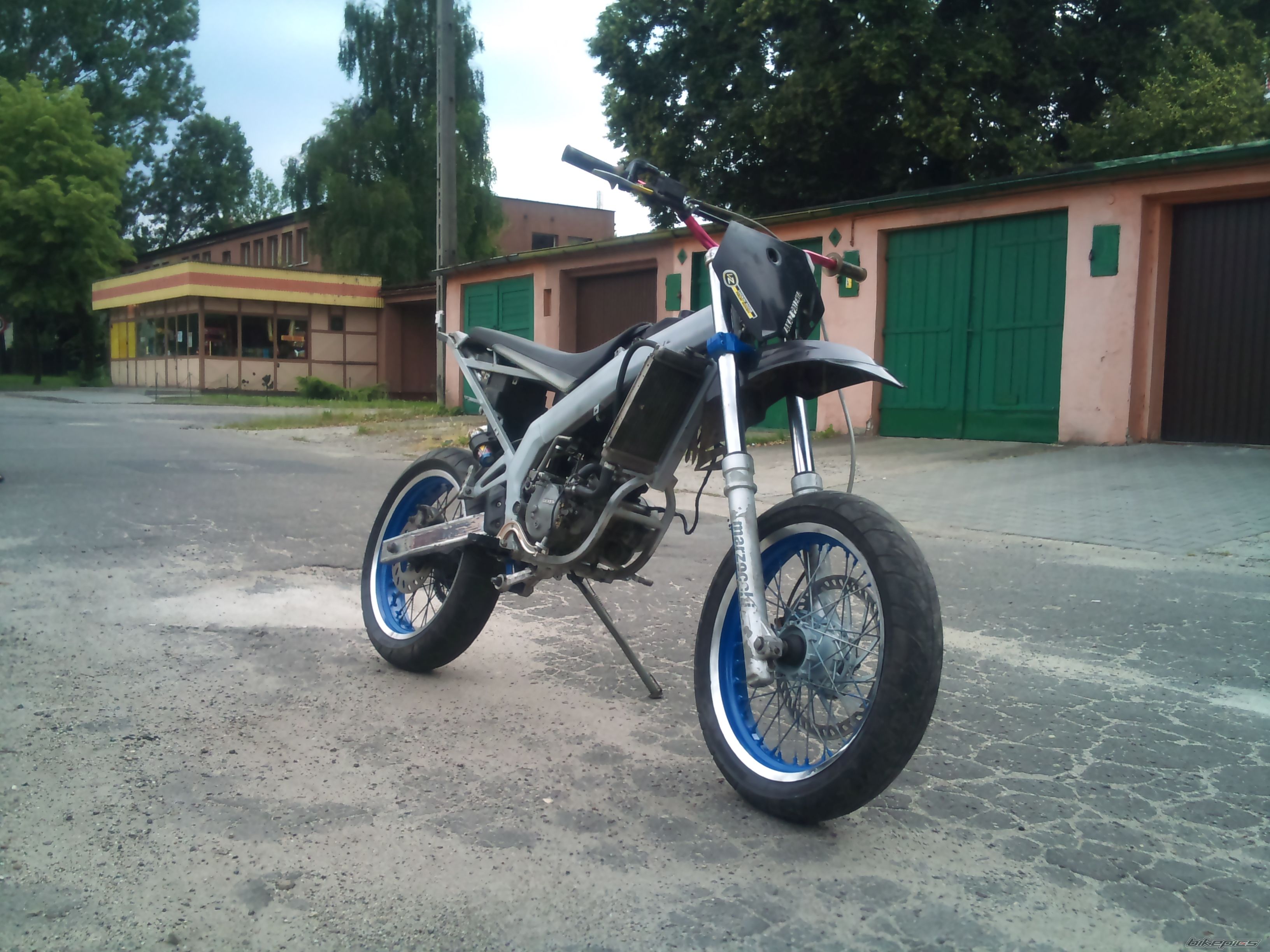 Photo 2569033