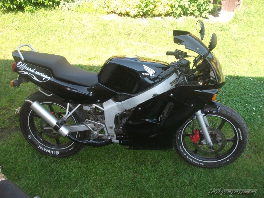 Photo 2569149
