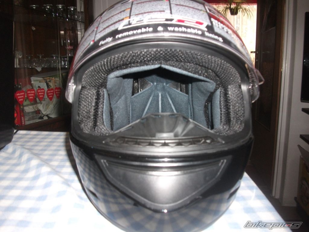 Photo 2569152