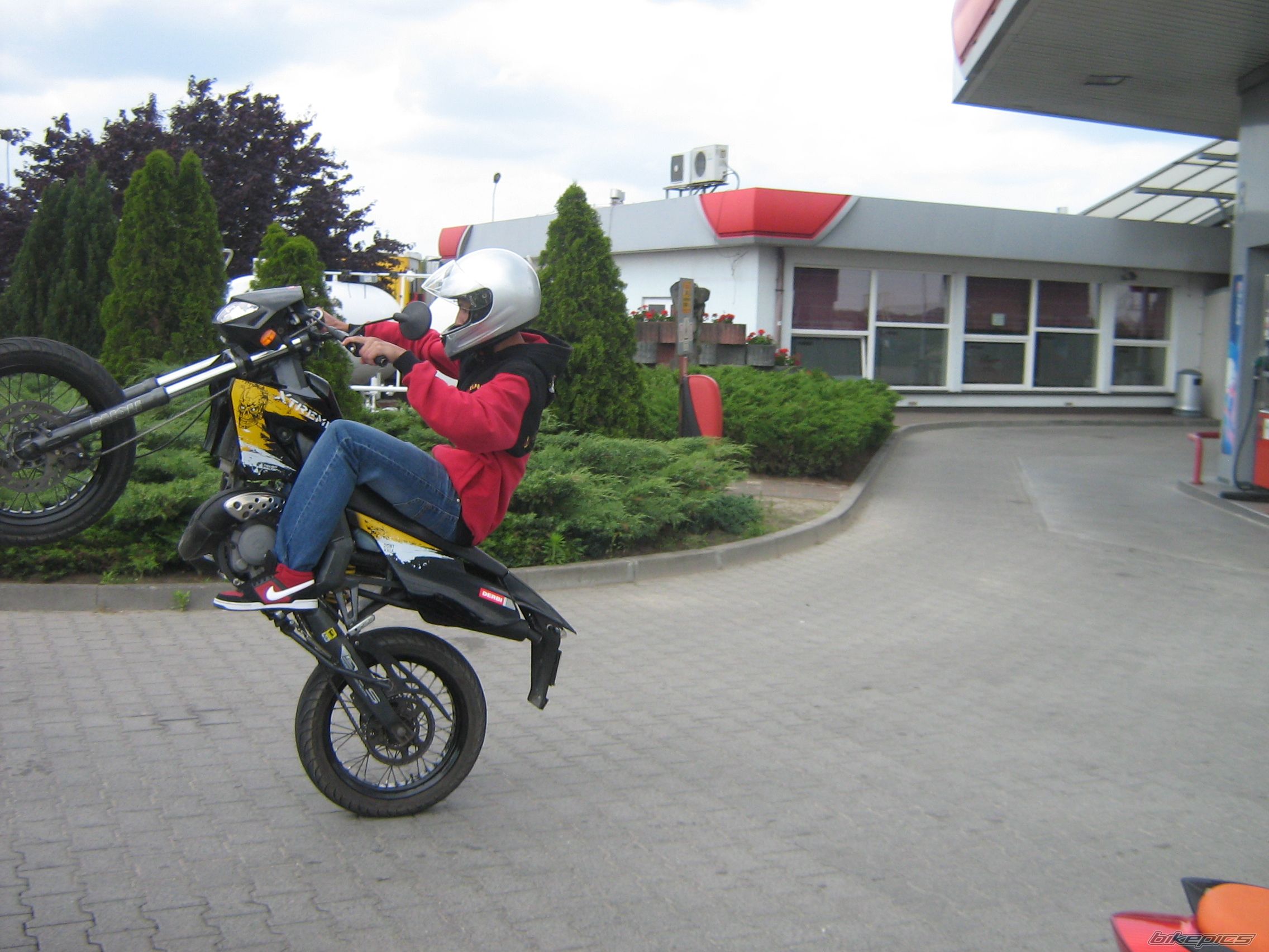 Bike Photo 2571455