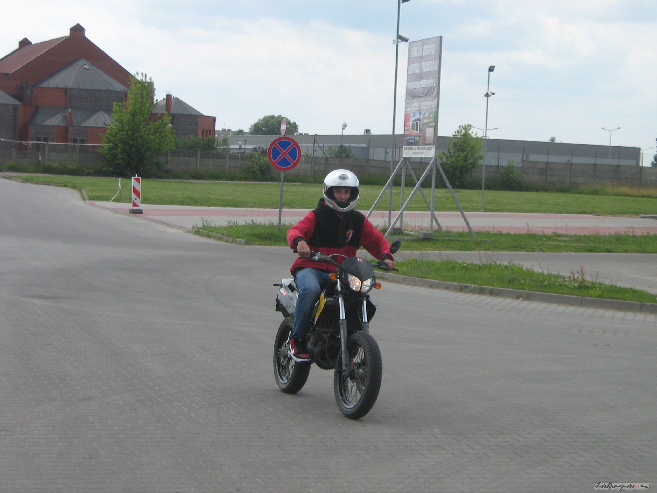 Bike Photo 2571456