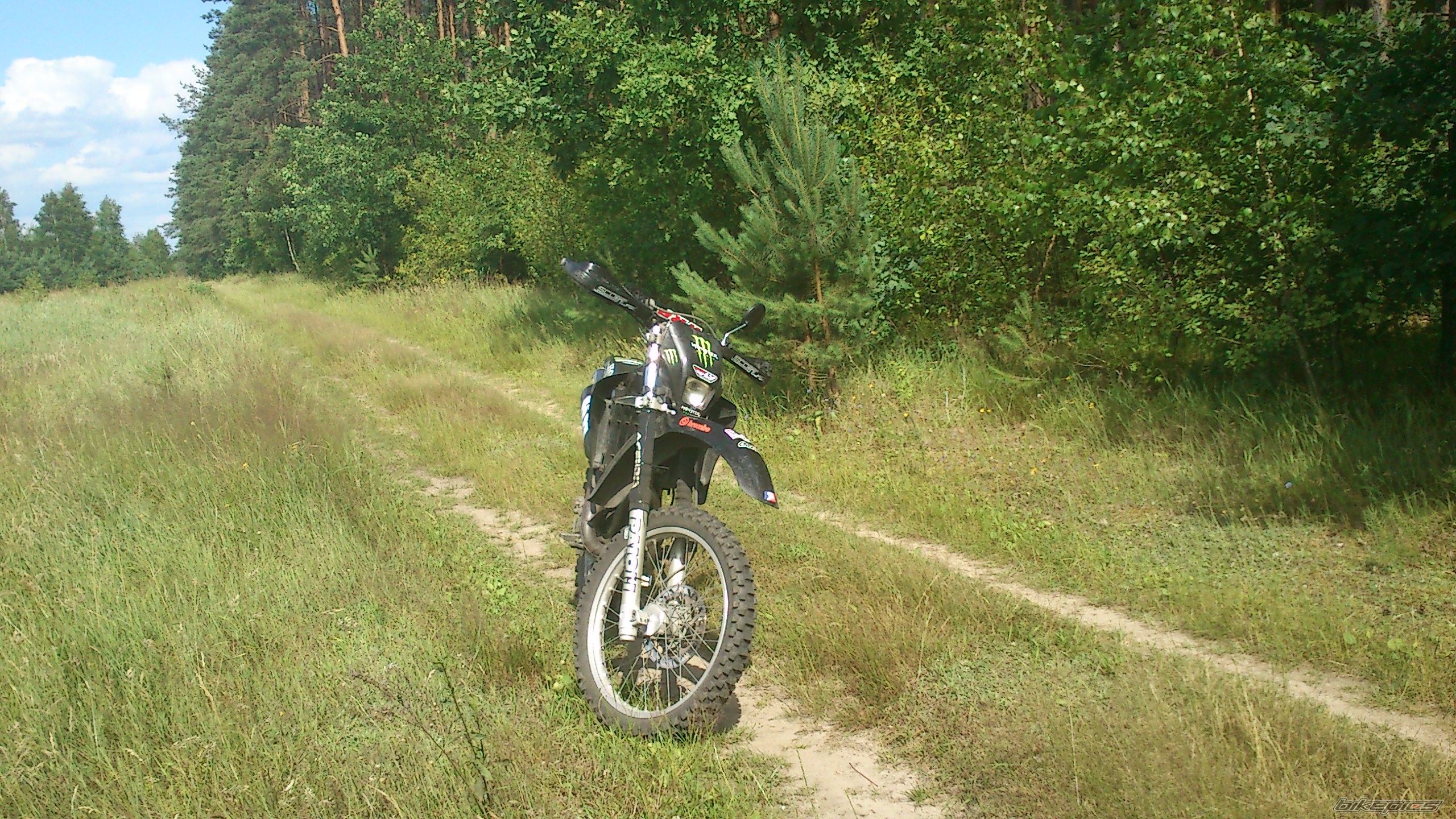 Photo 2572105