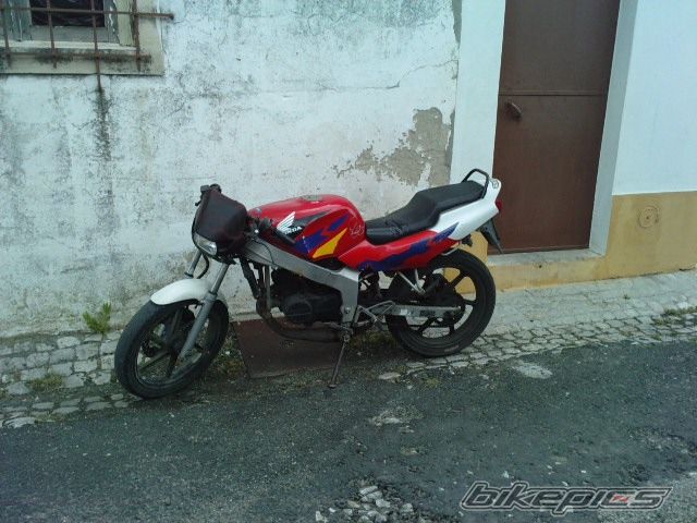 Photo 2572352