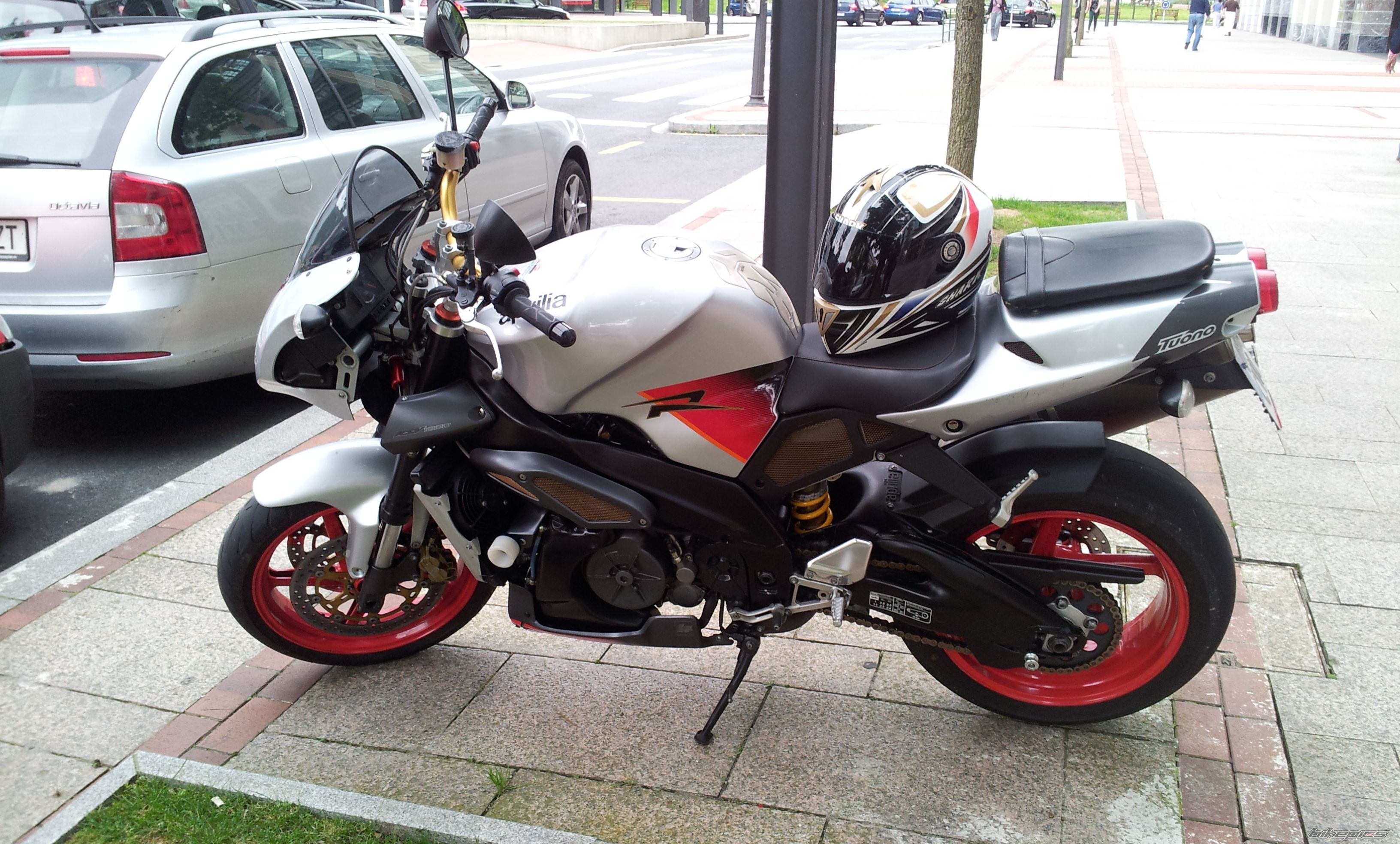 Photo 2572360