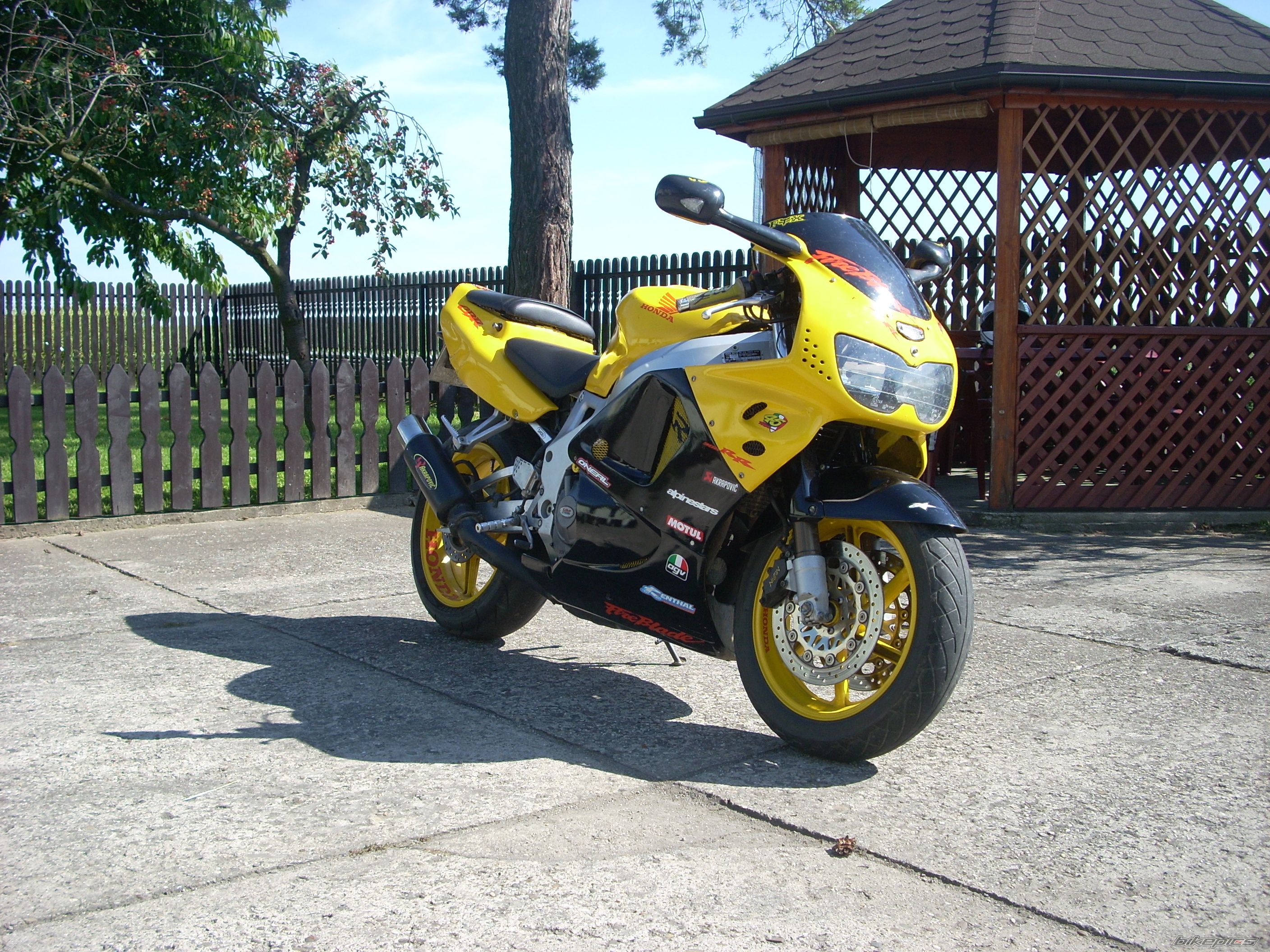 Photo 2572387
