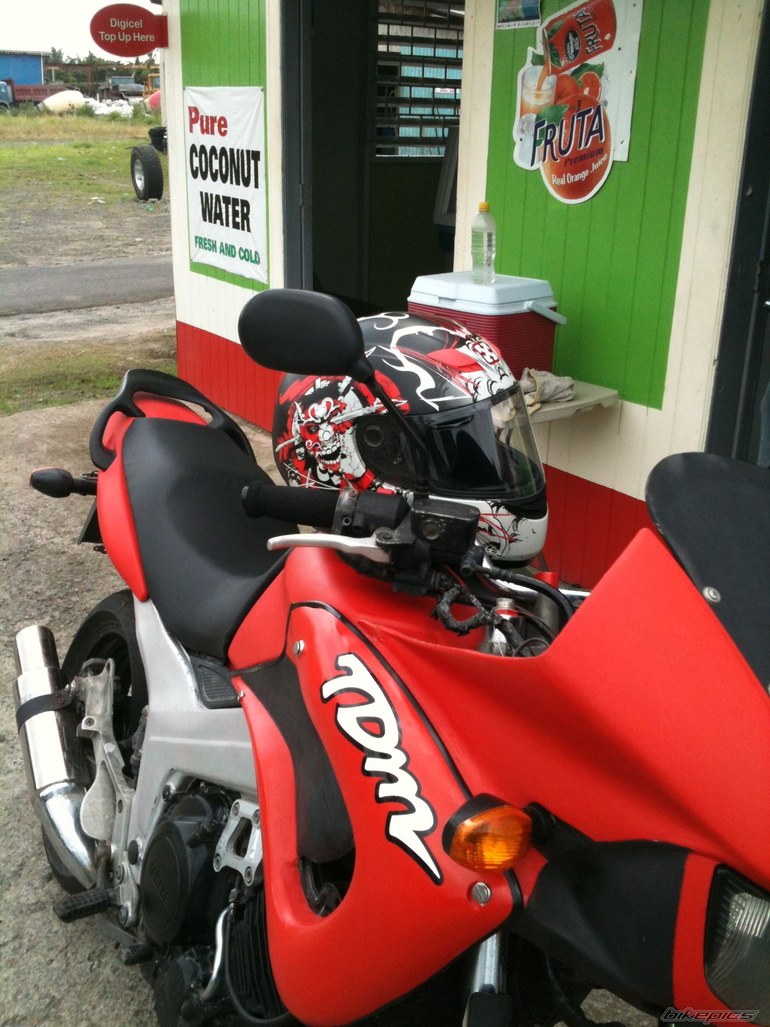 Photo 2572544