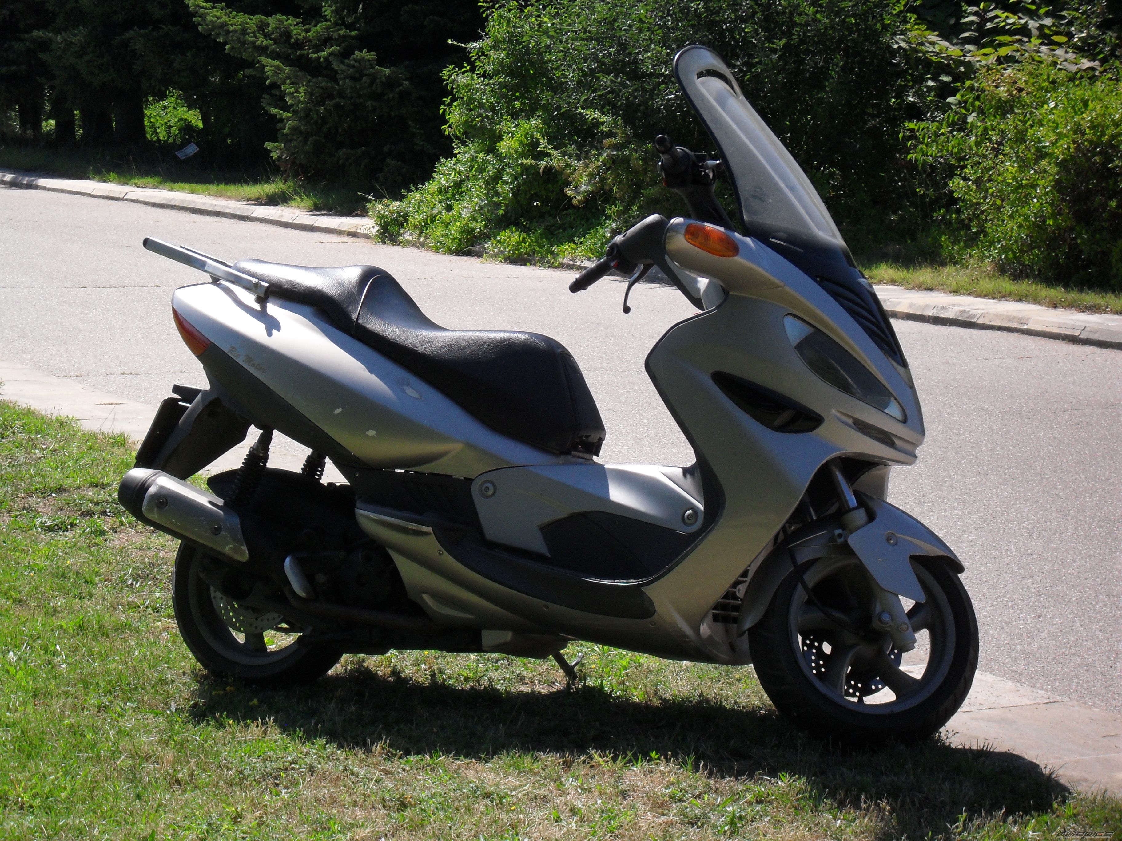 Photo 2572859
