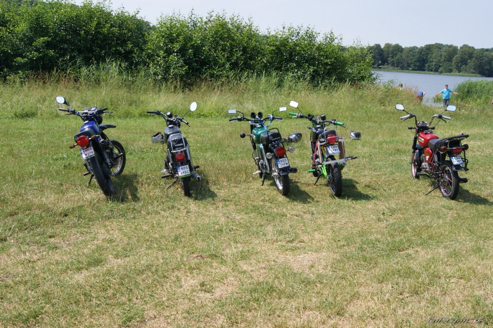 Photo 2572958