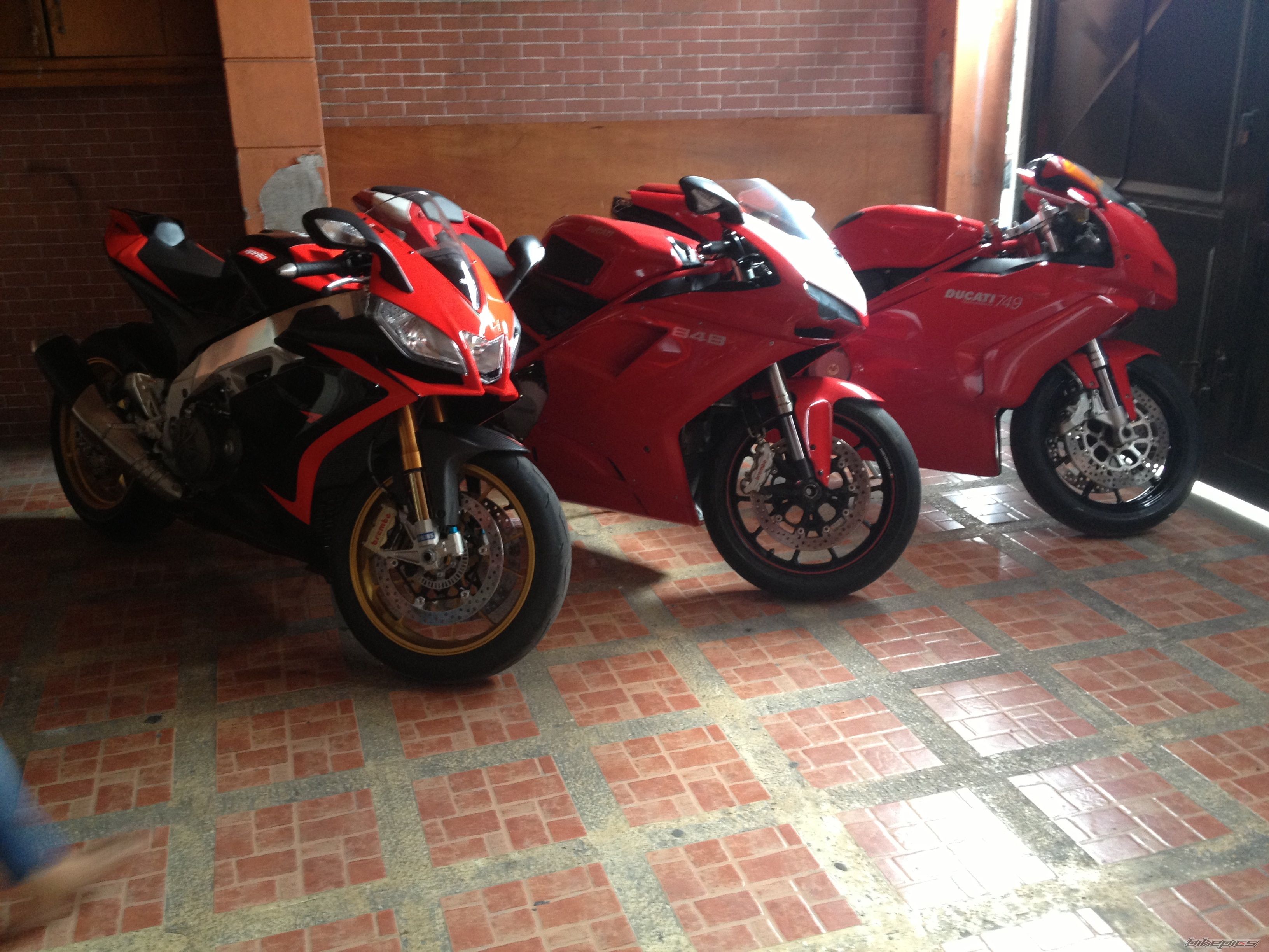 Photo 2573858