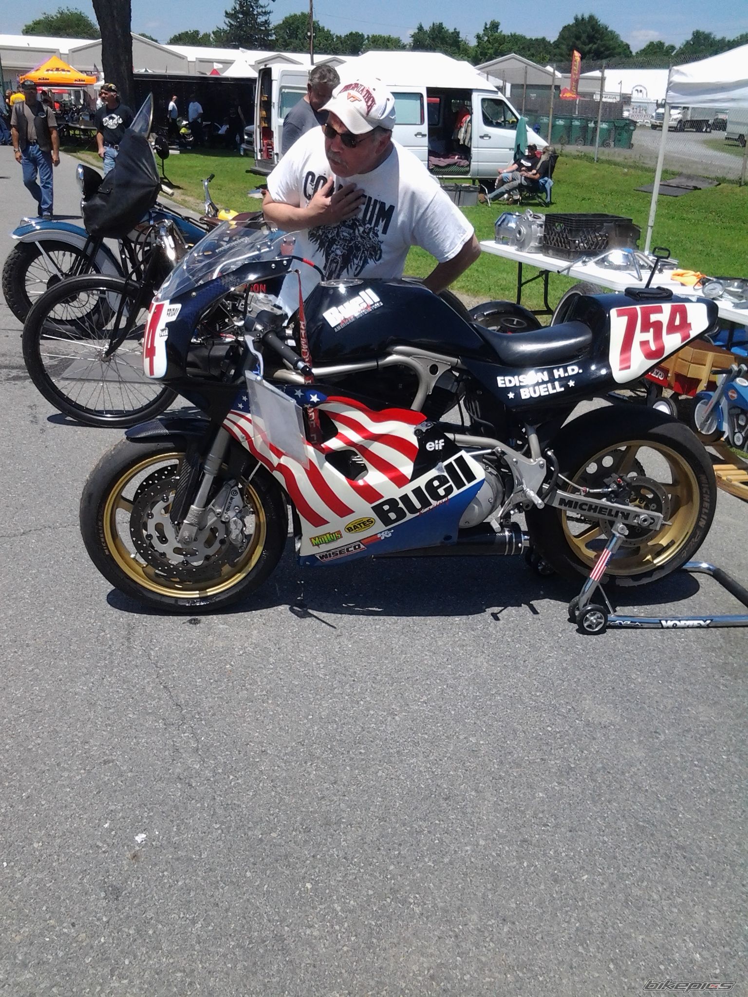 Photo 2574886