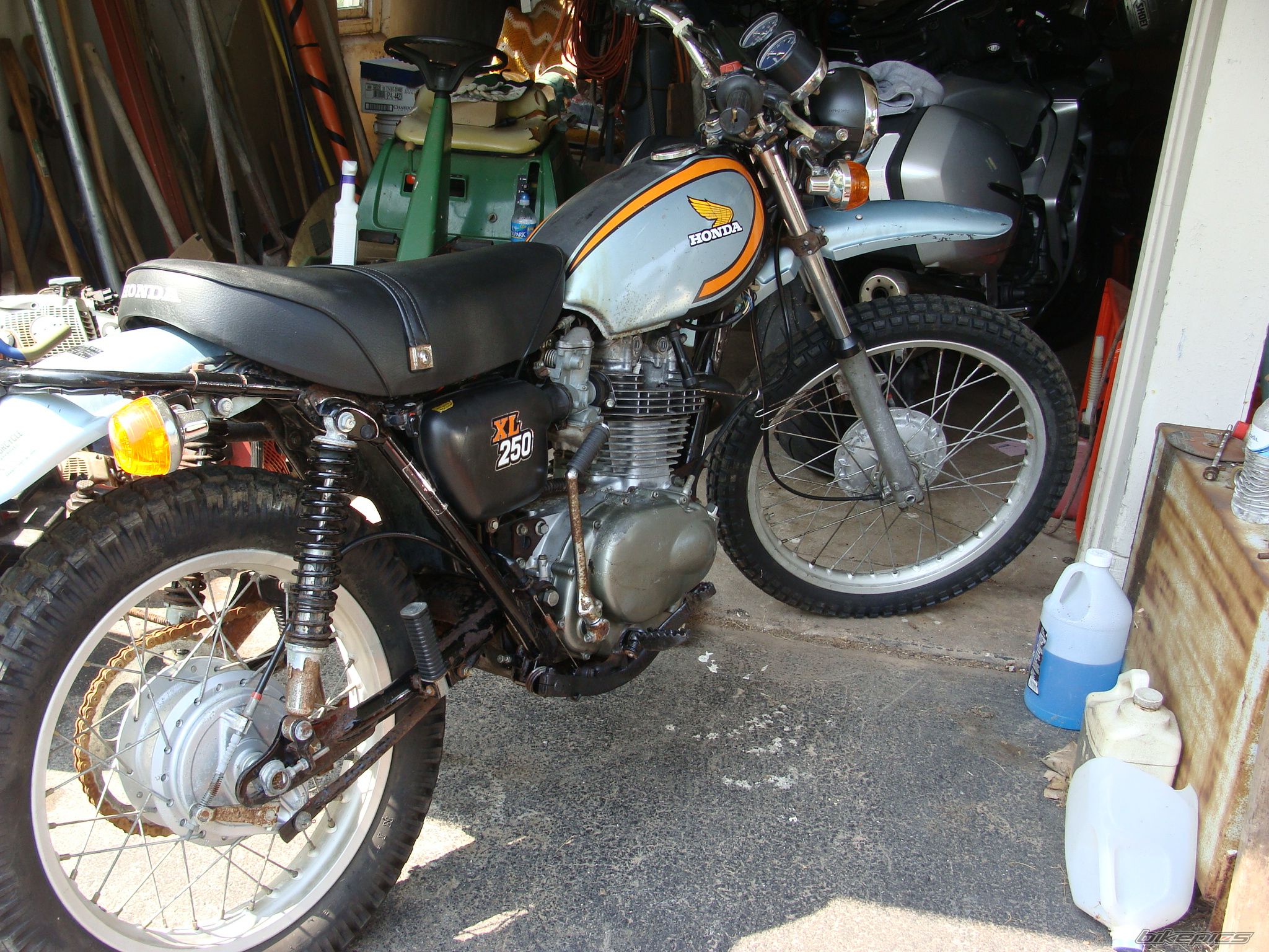 Photo 2575803