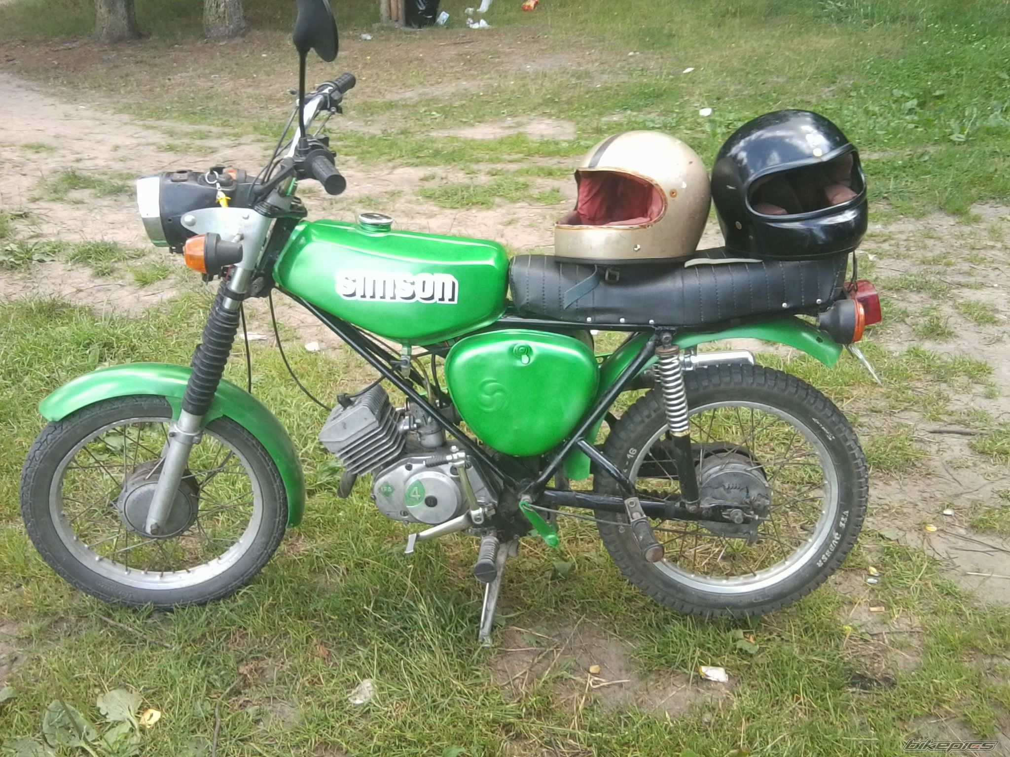 Photo 2575896