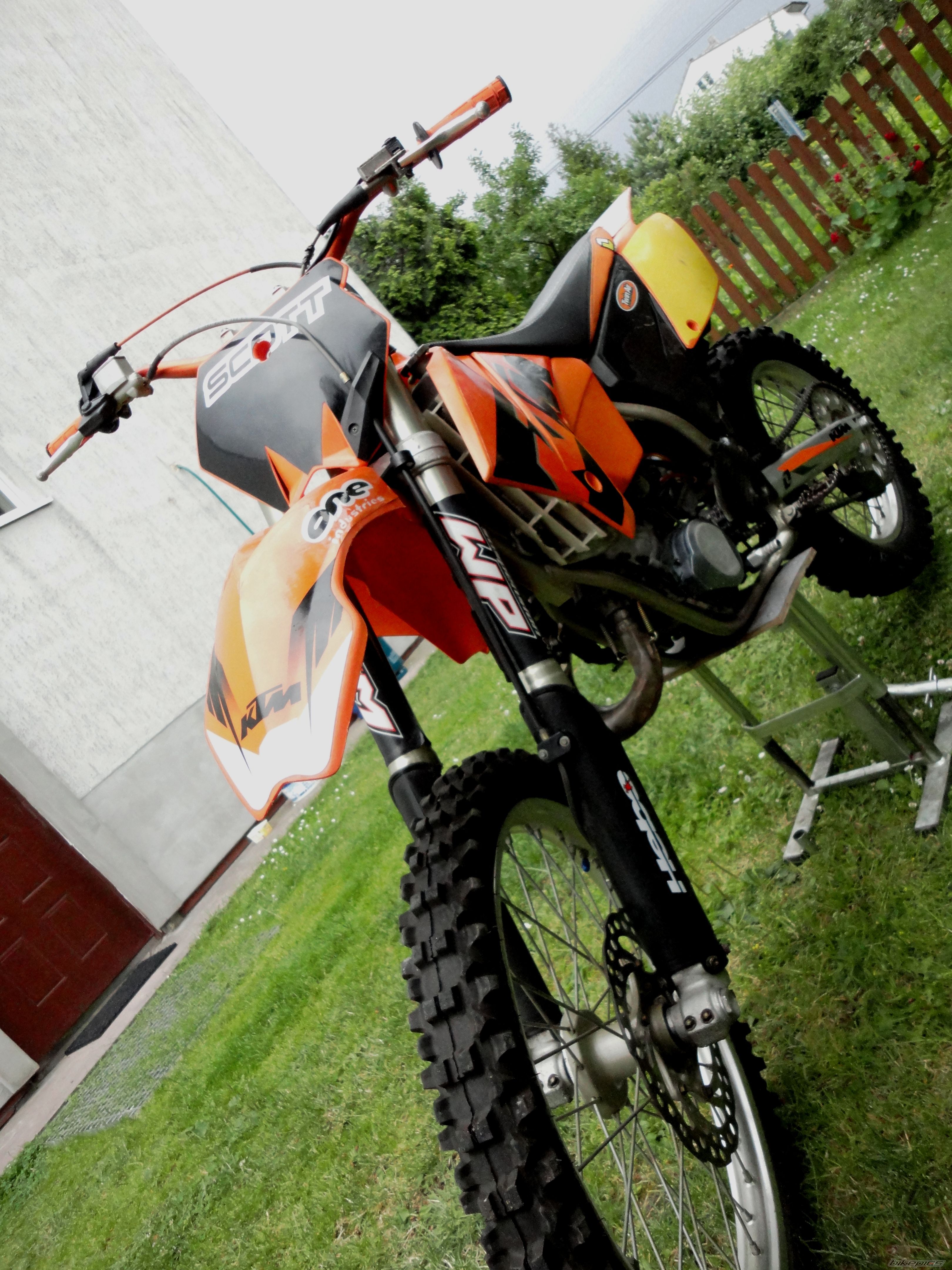 Photo 2576561