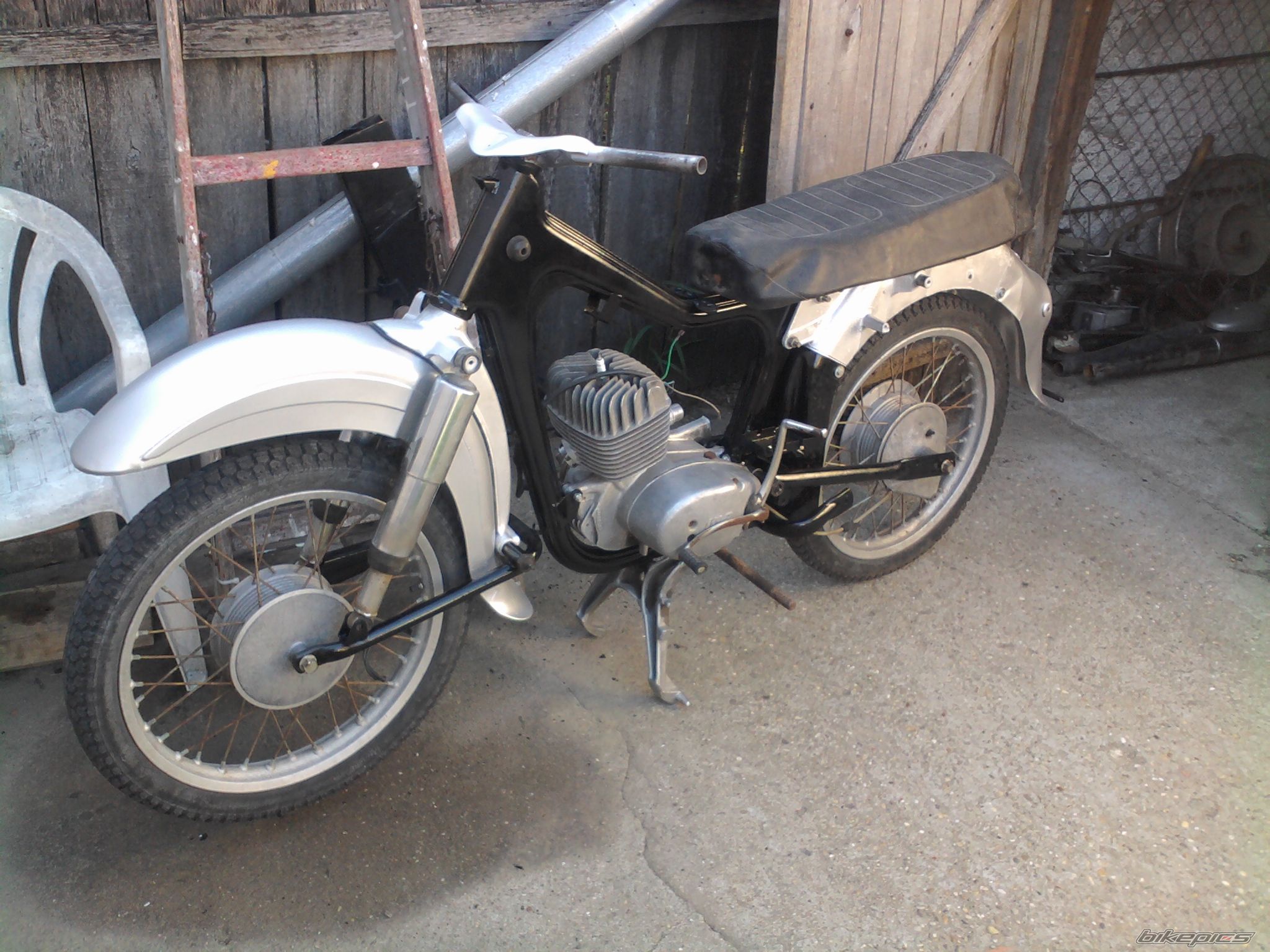 Photo 2581360