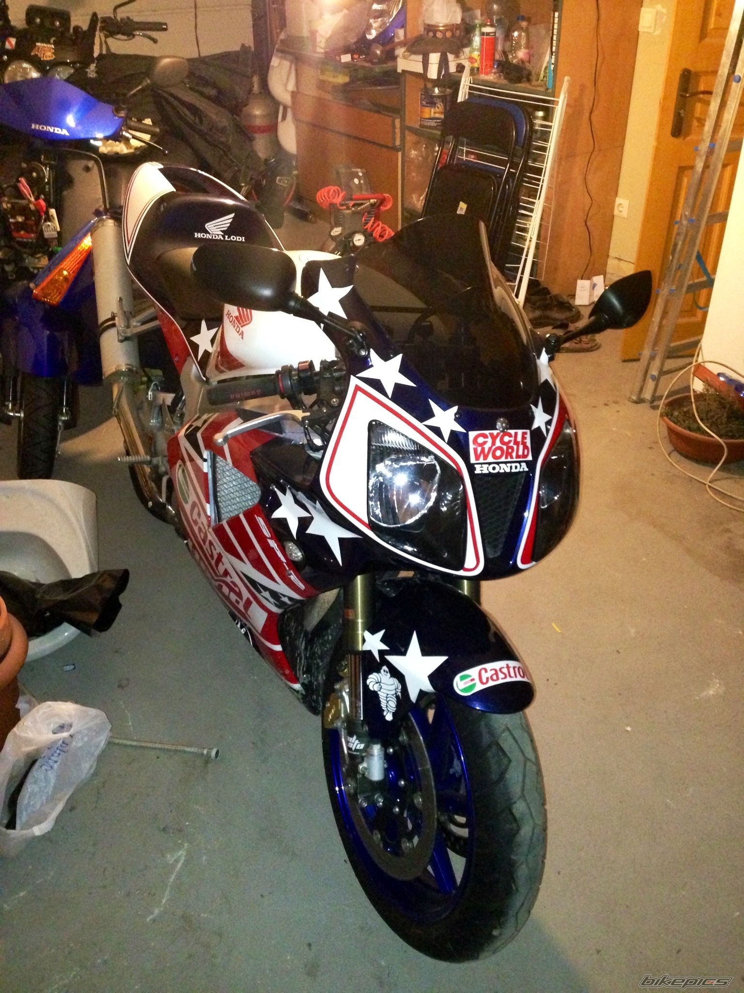 Photo 2582966