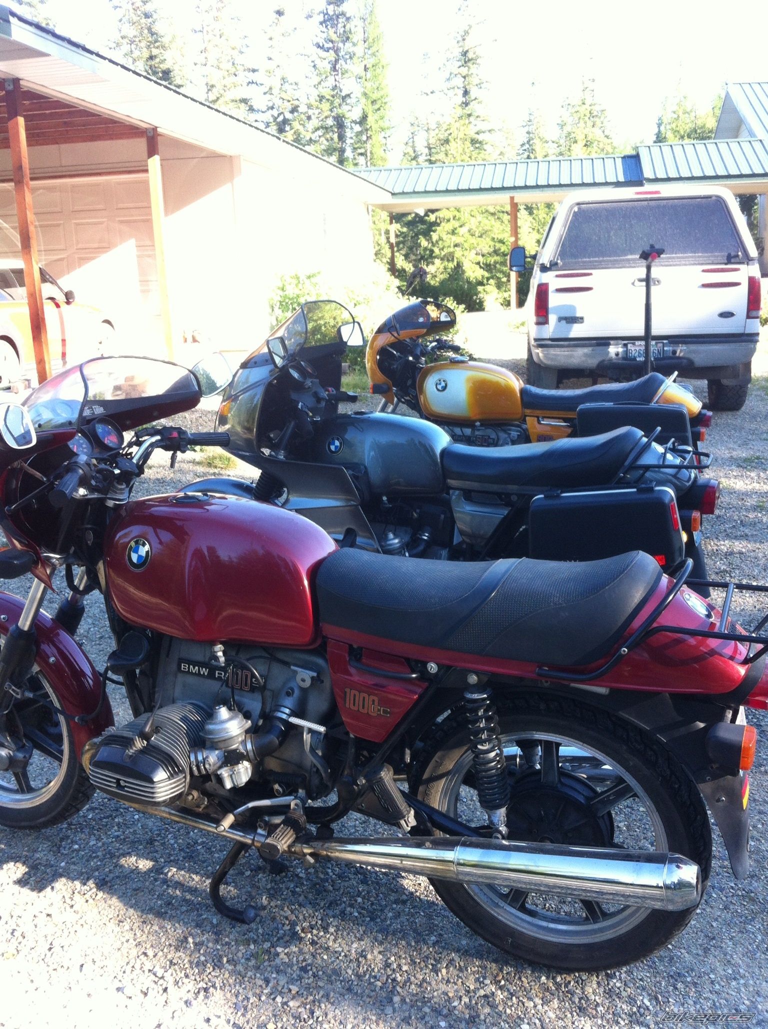 R 100 S
