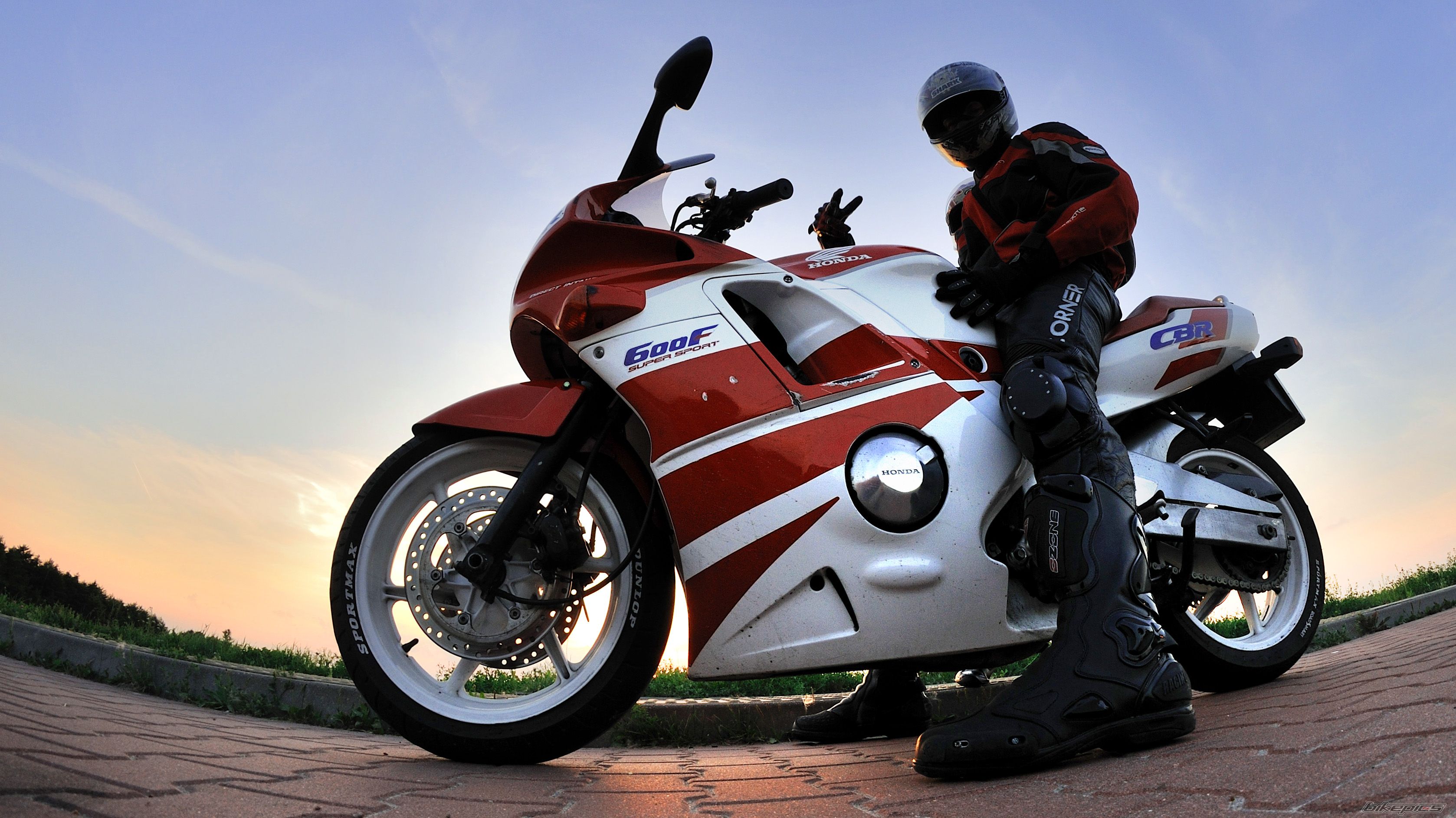 Bike Photo 2584786
