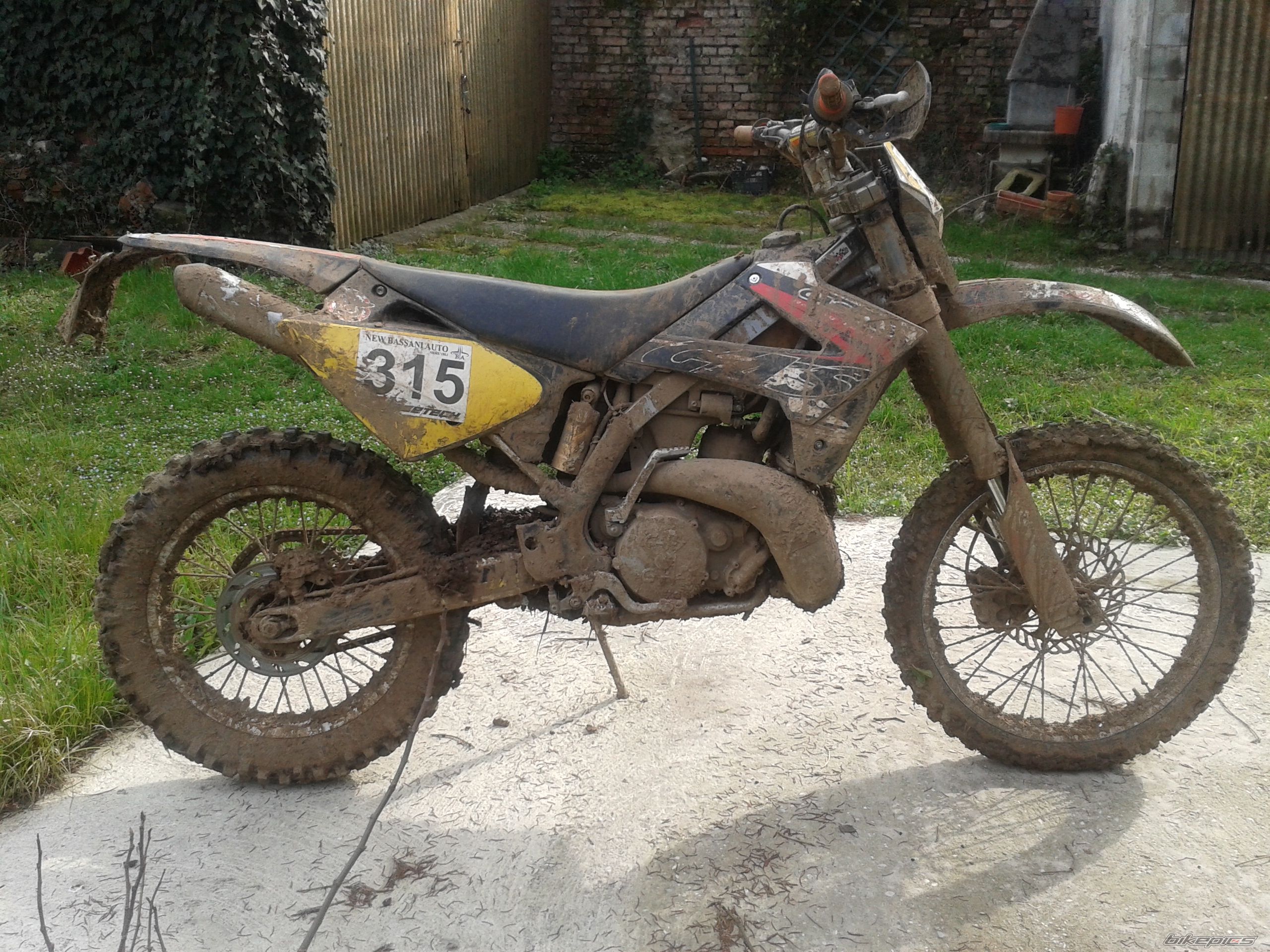 Photo 2586808