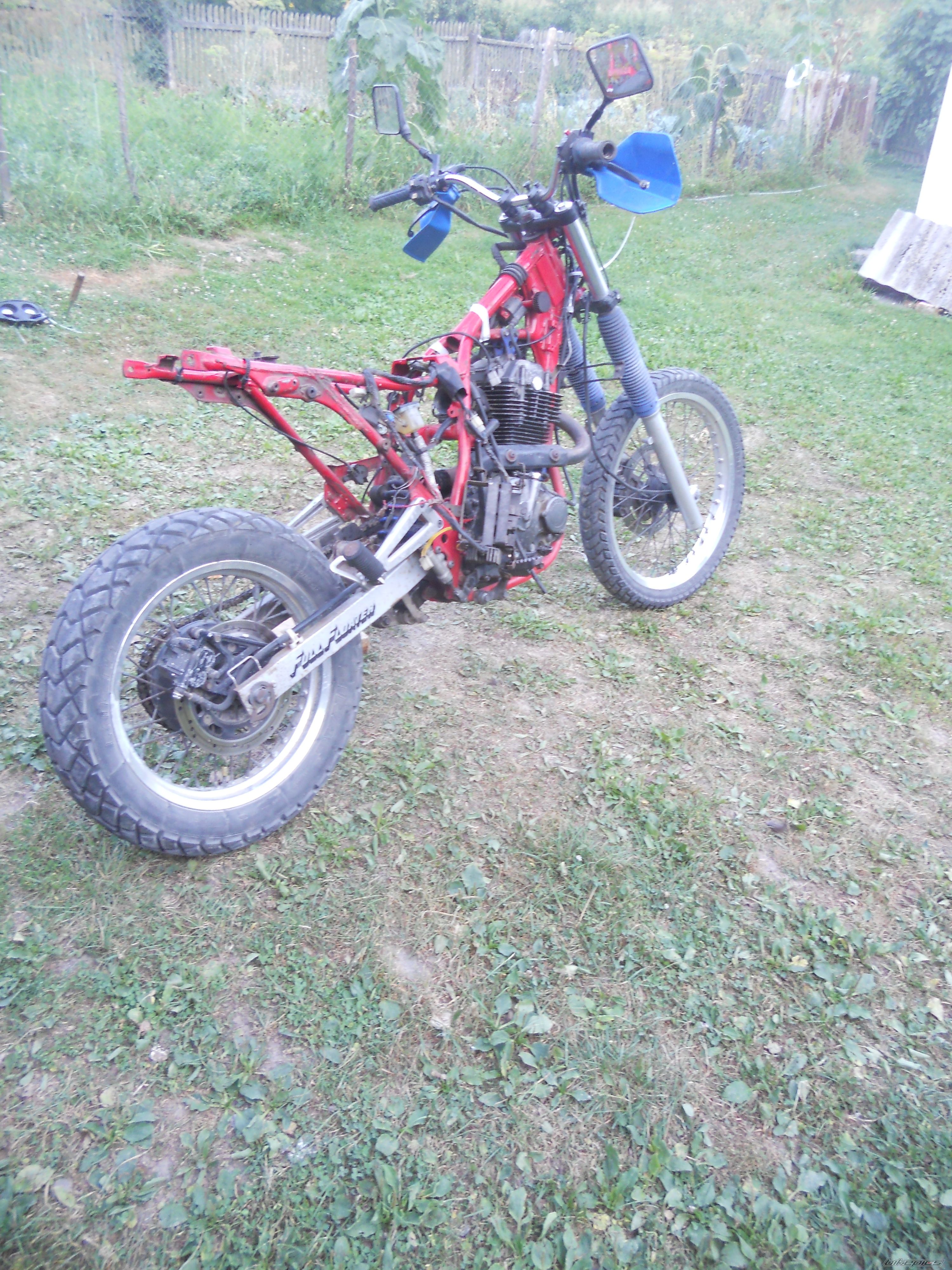 Photo 2590847