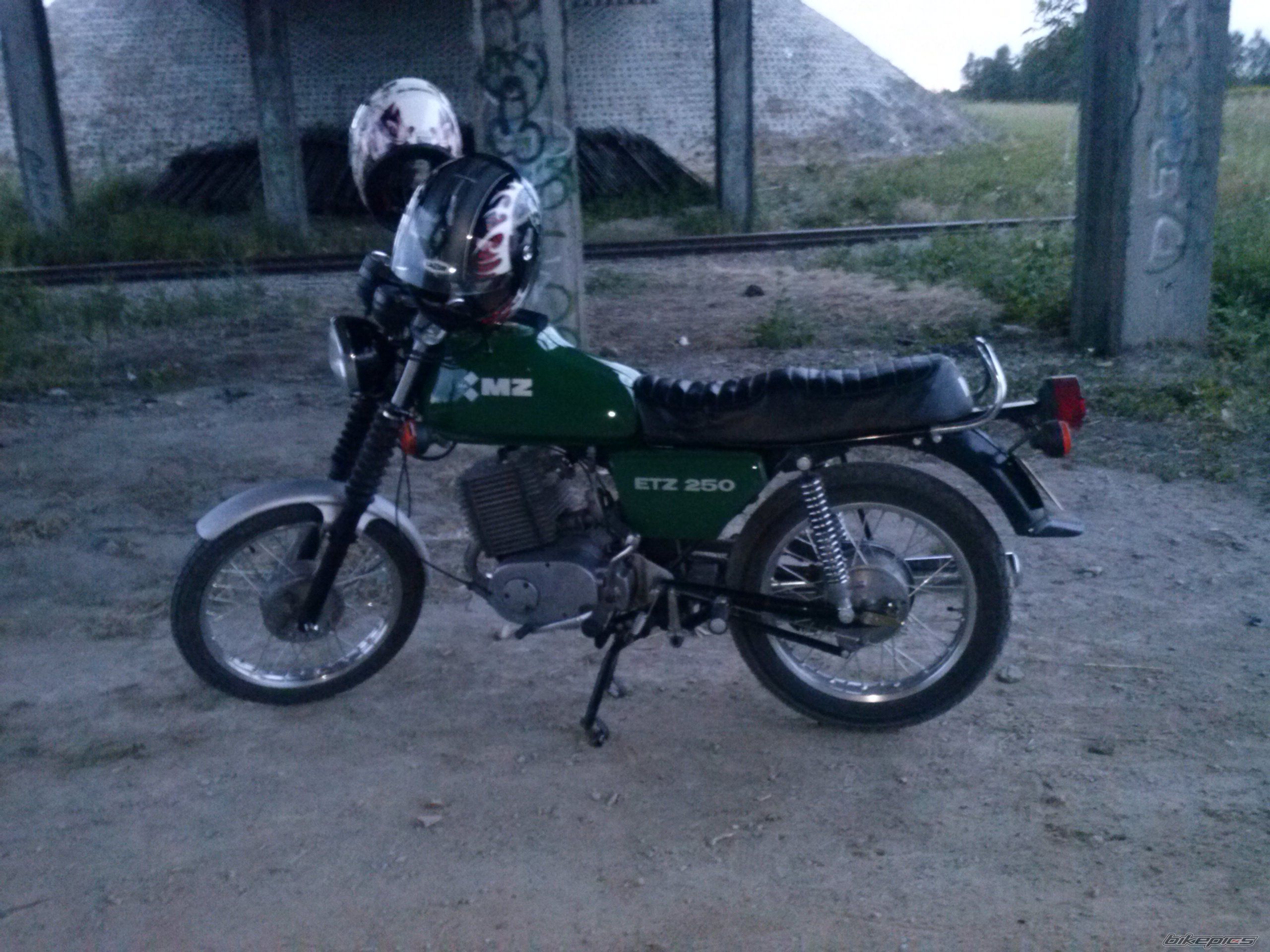 Photo 2595946