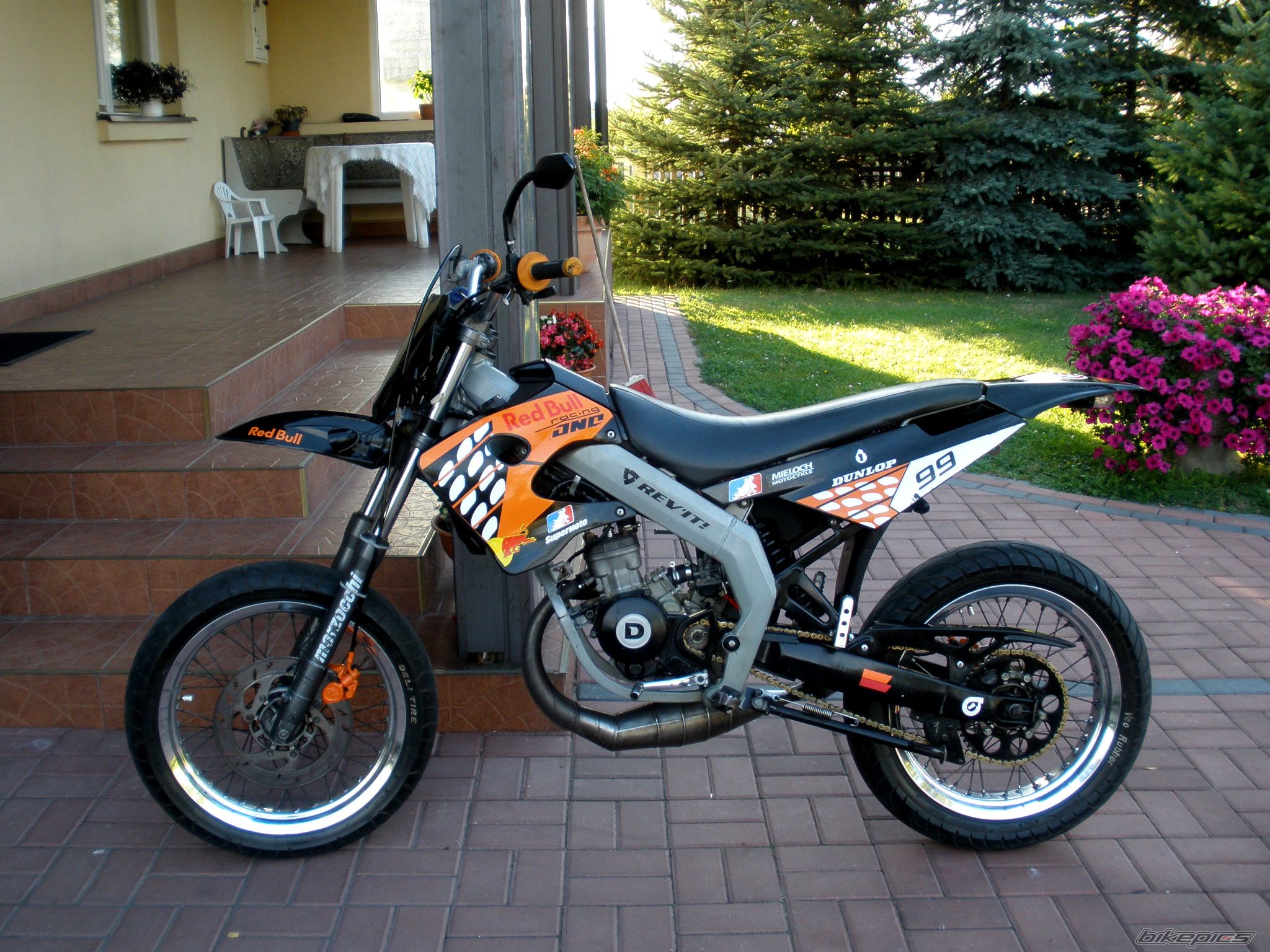 Photo 2596509