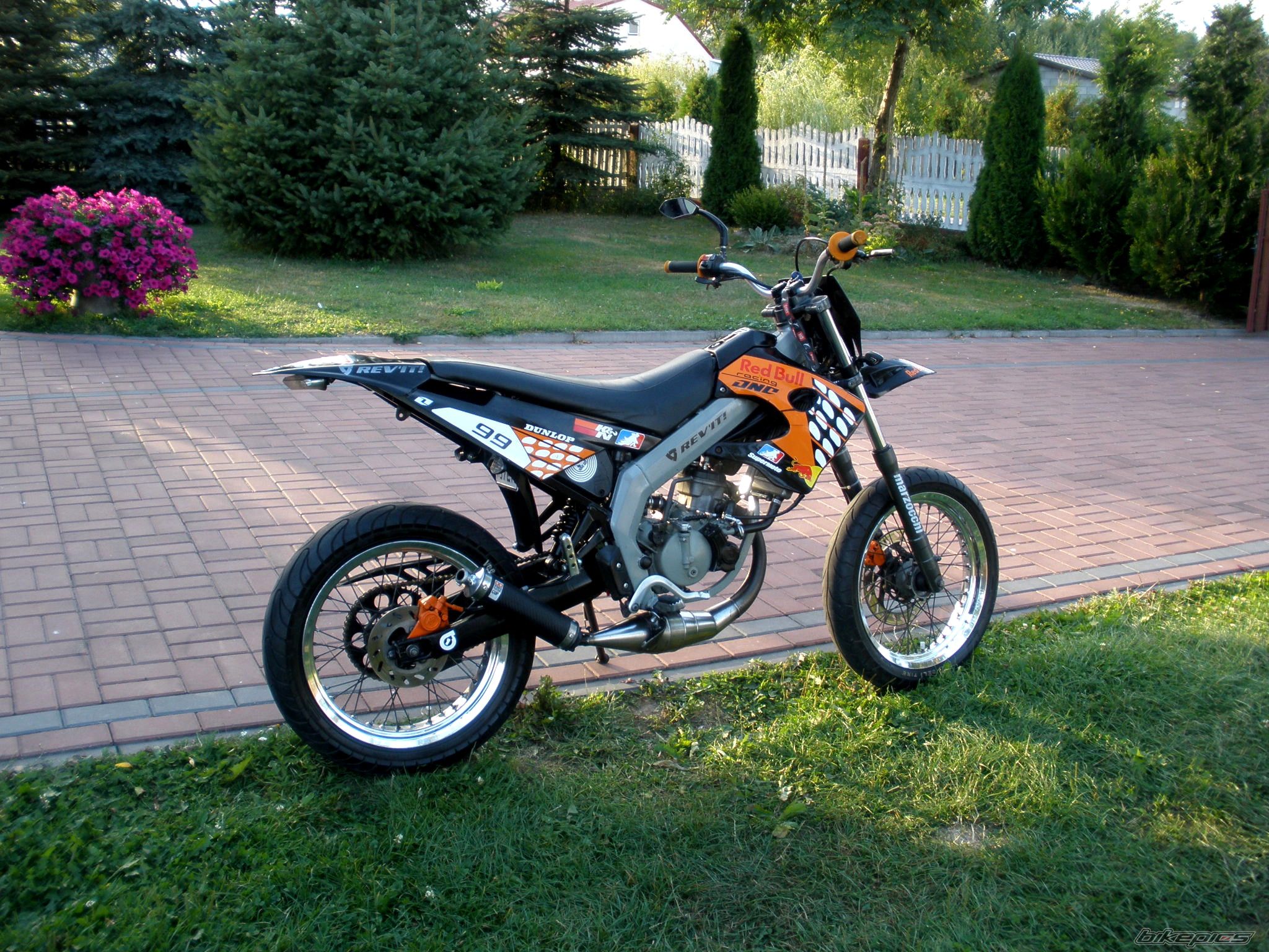 Photo 2596511