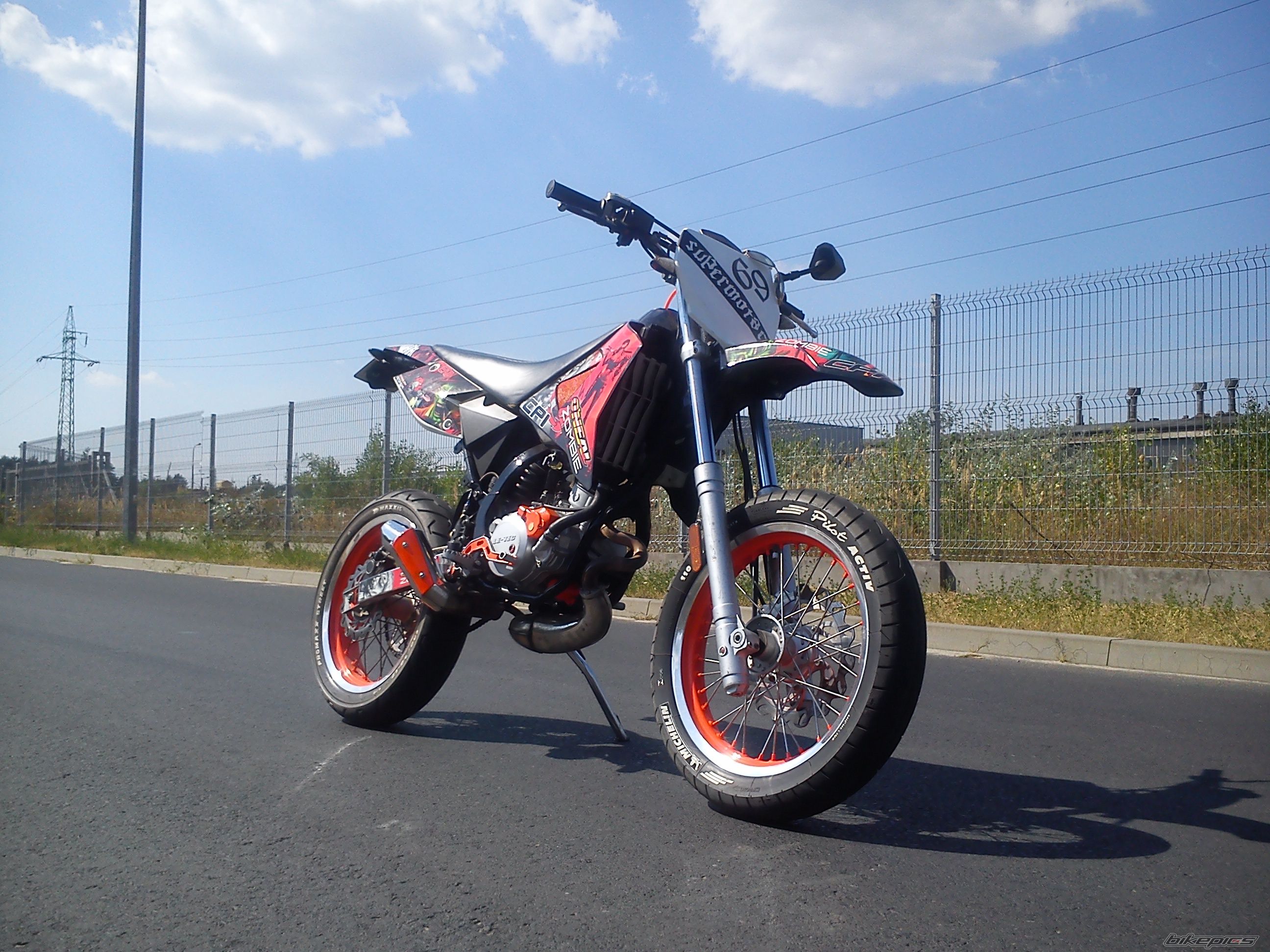 Bike Photo 2597056