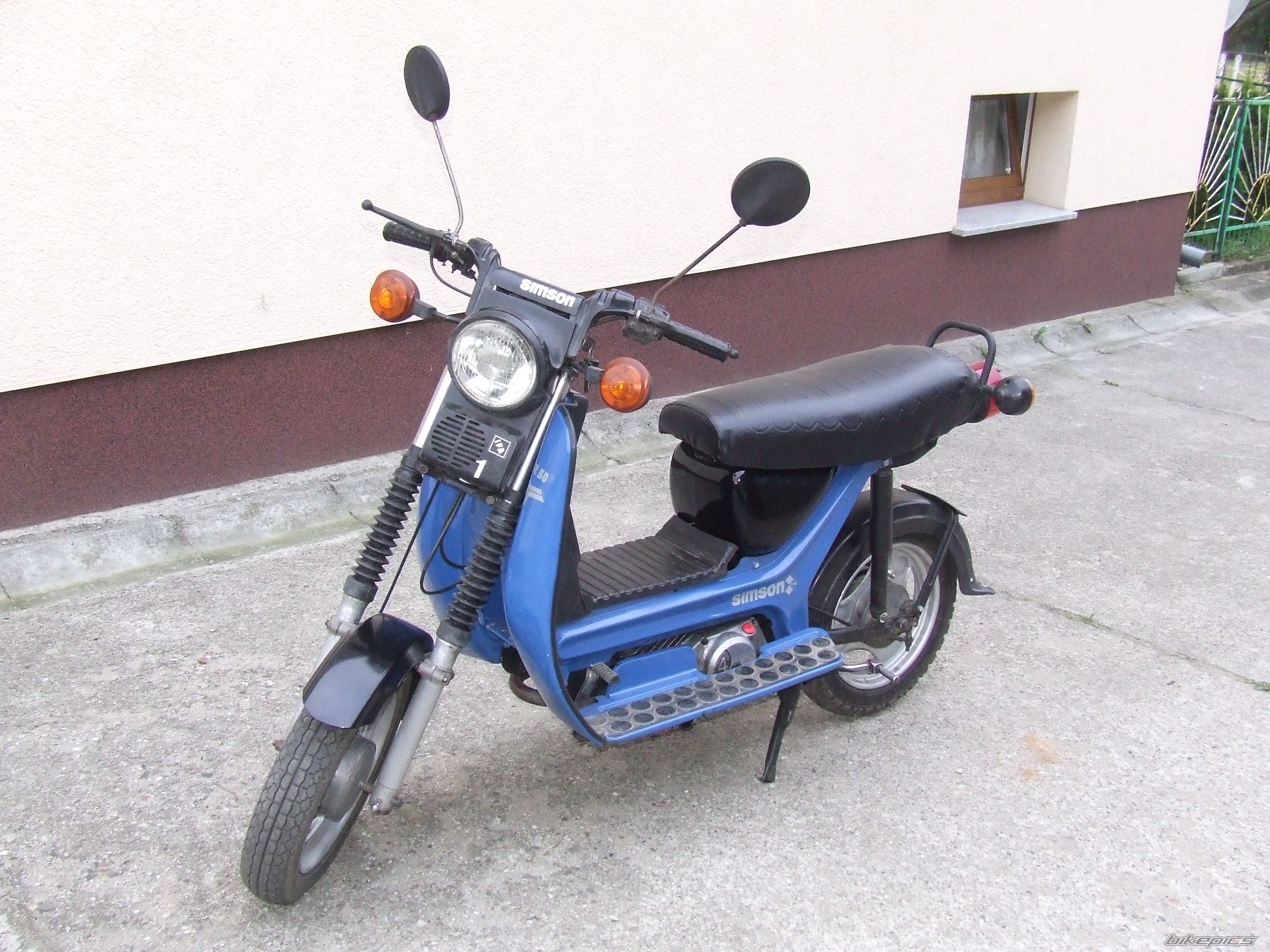 Photo 2598236