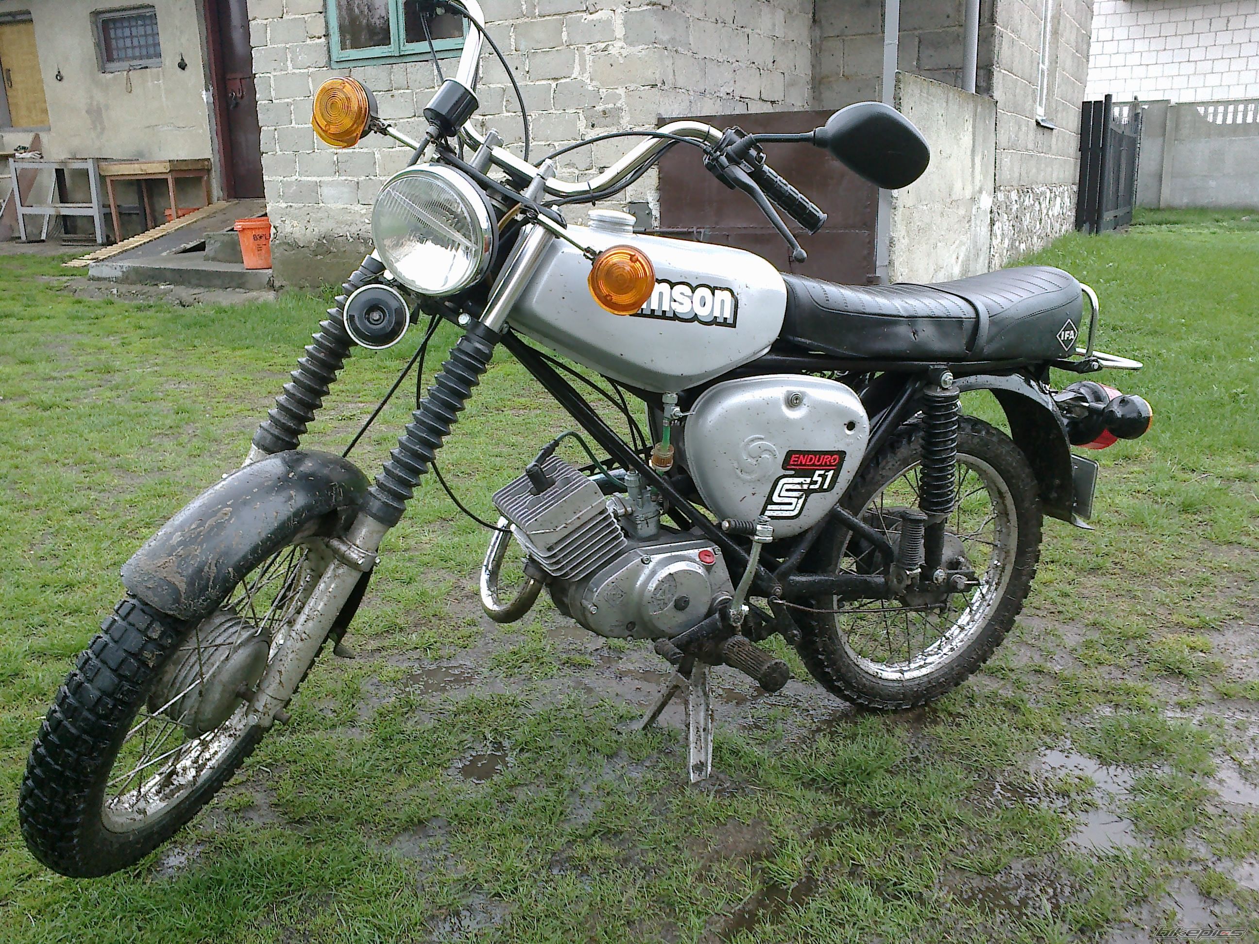 Photo 2599861