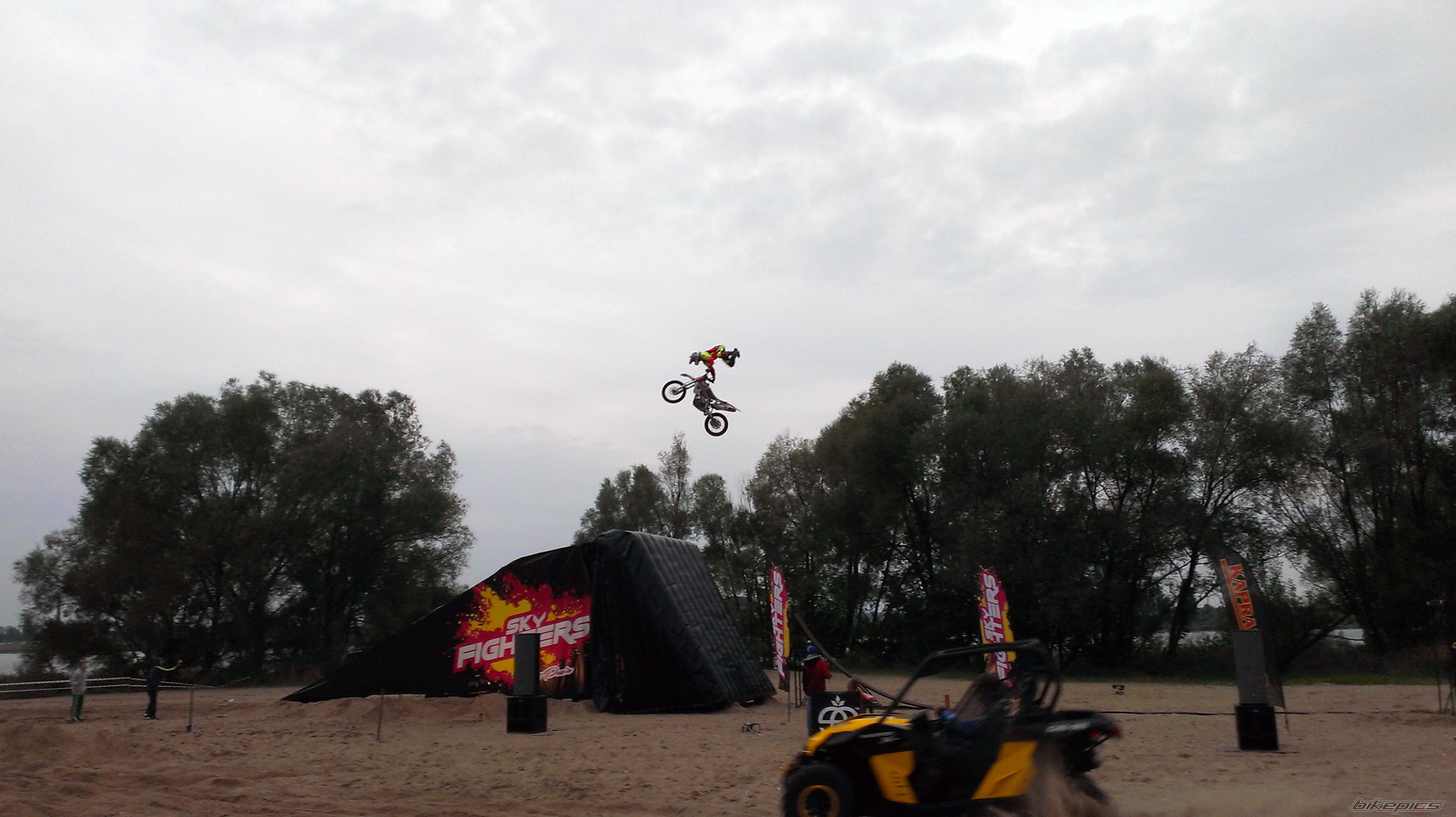 Photo 2599881