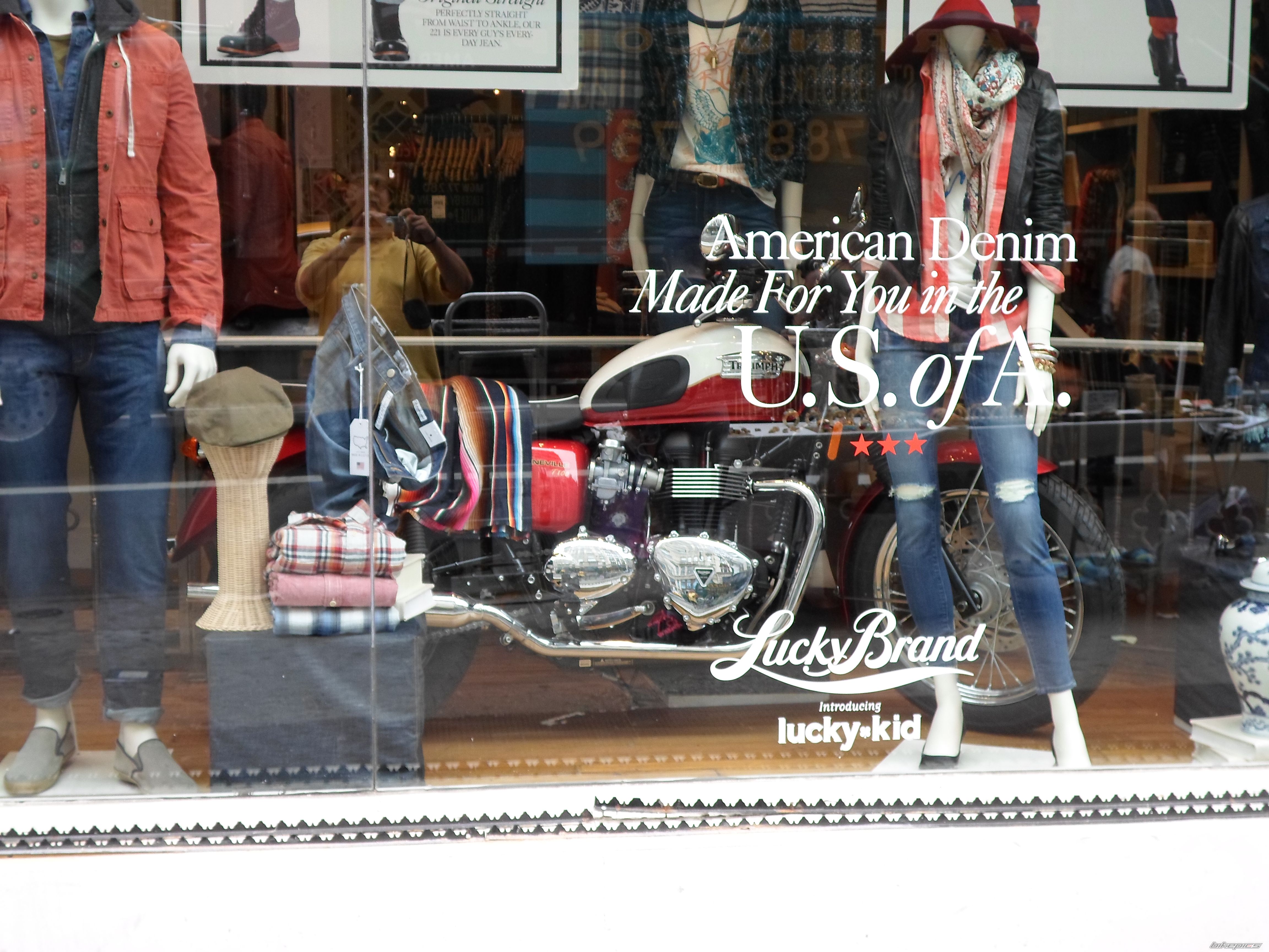 Photo 2599977