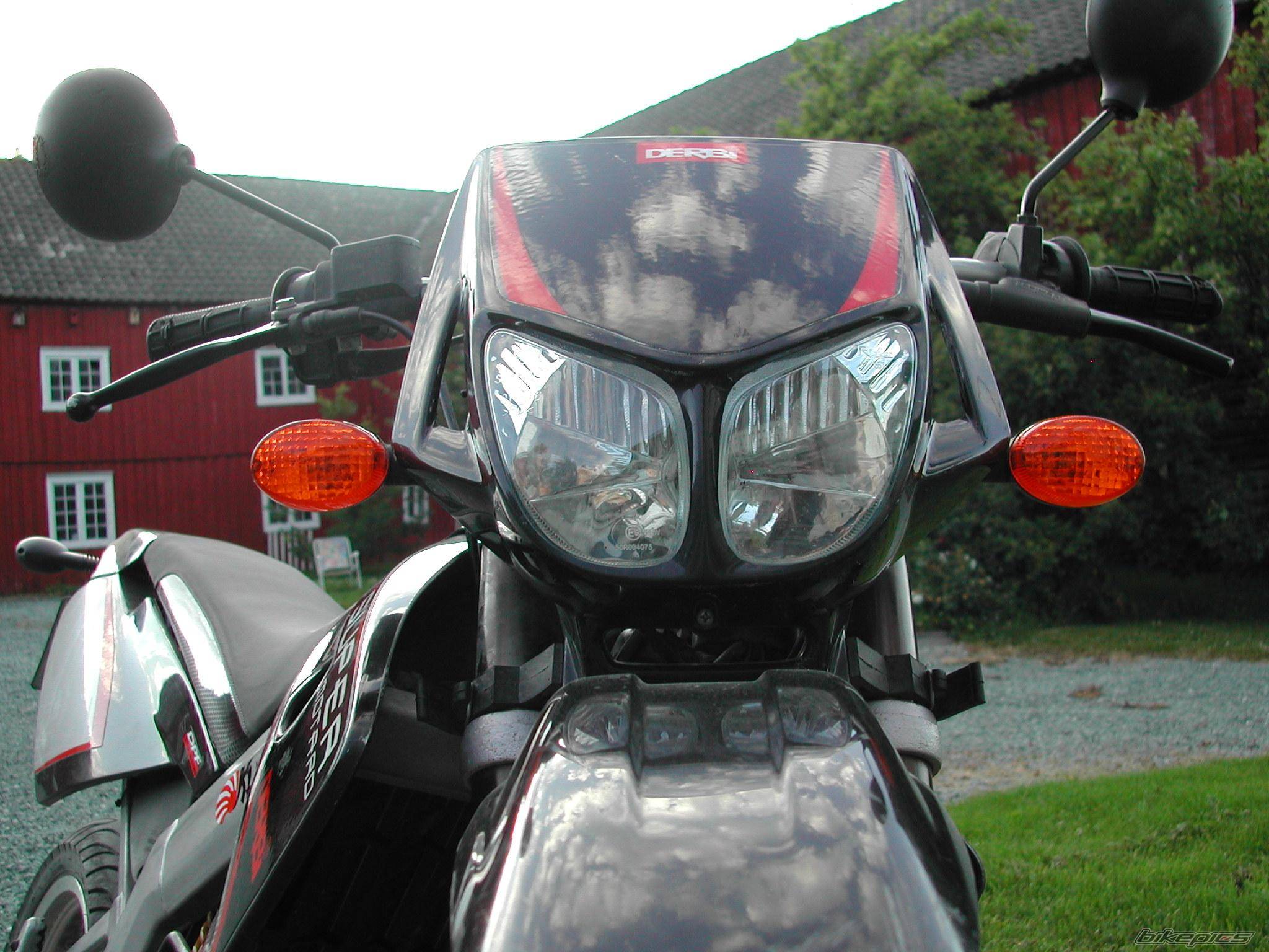 Photo 260211