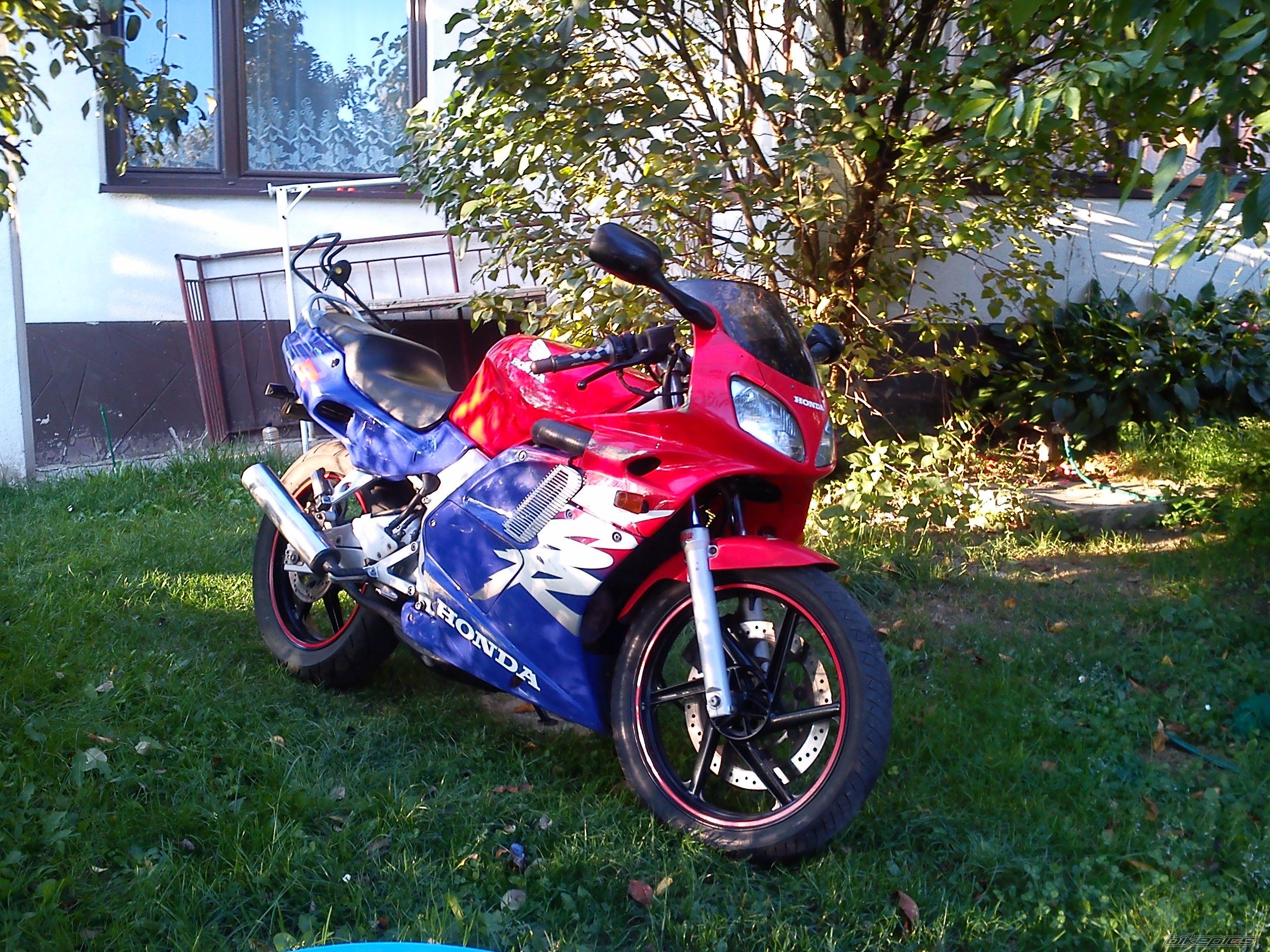 Photo 2602879