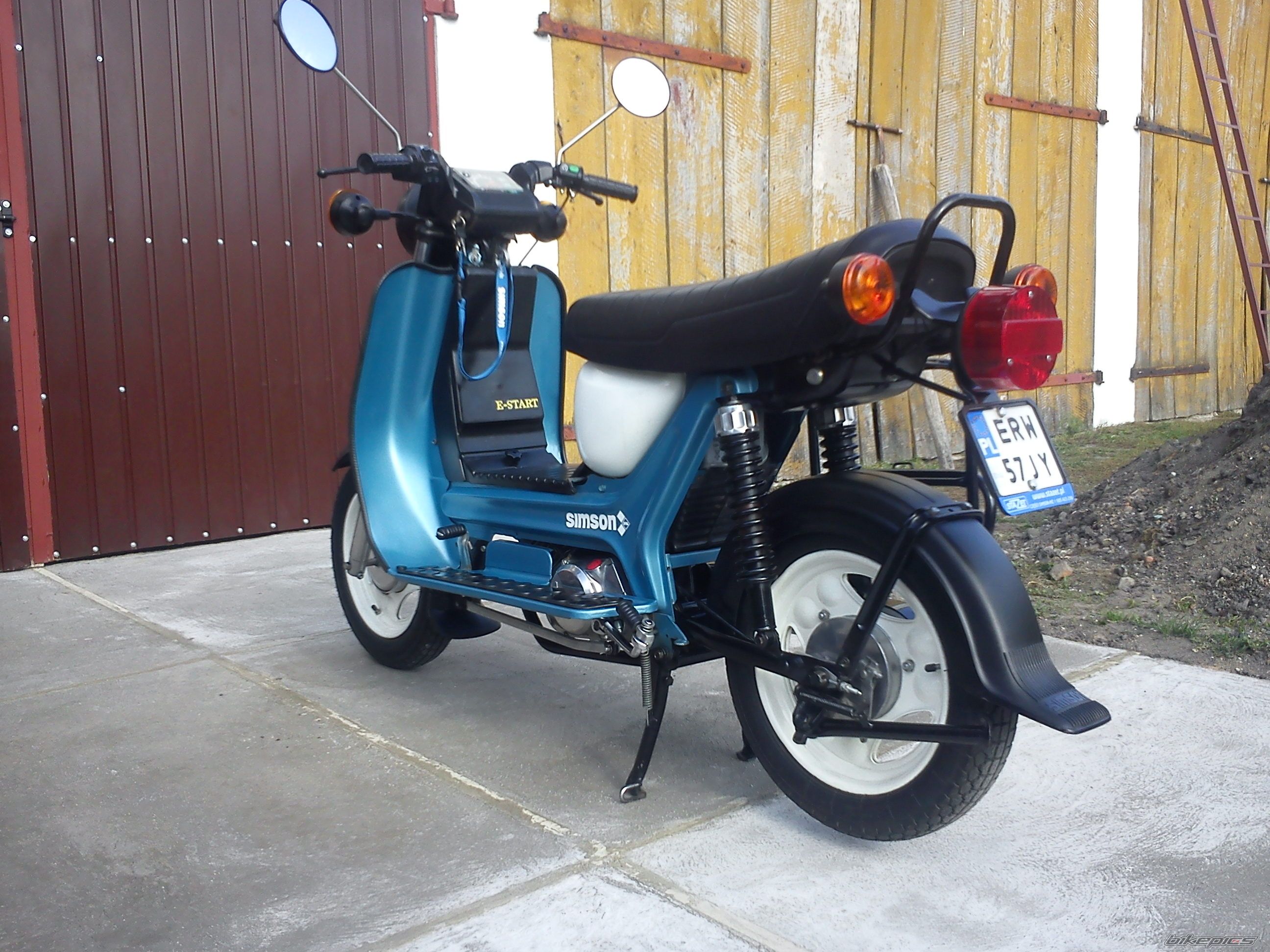 Photo 2605941