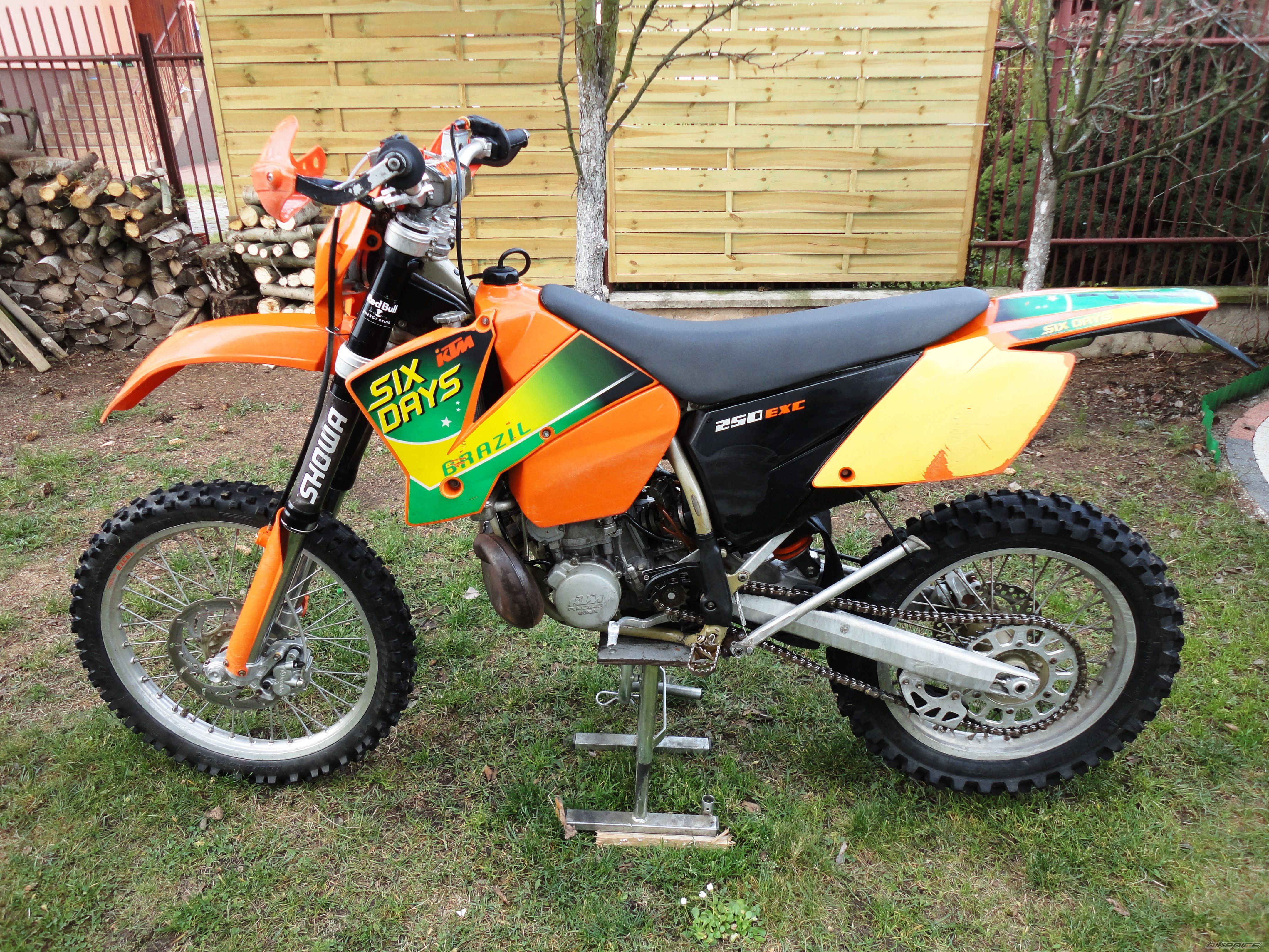 Photo 2612914