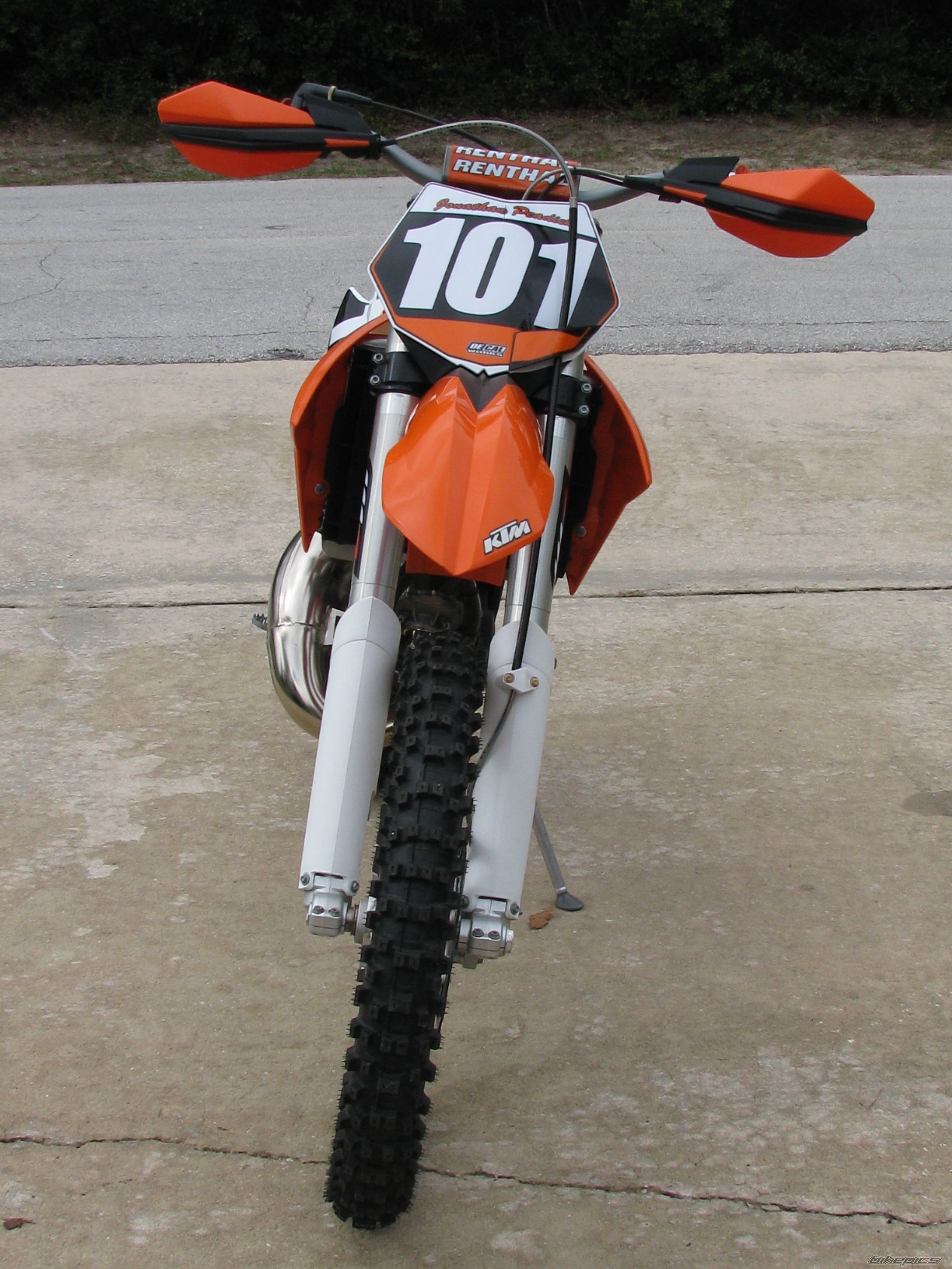 Photo 2613936