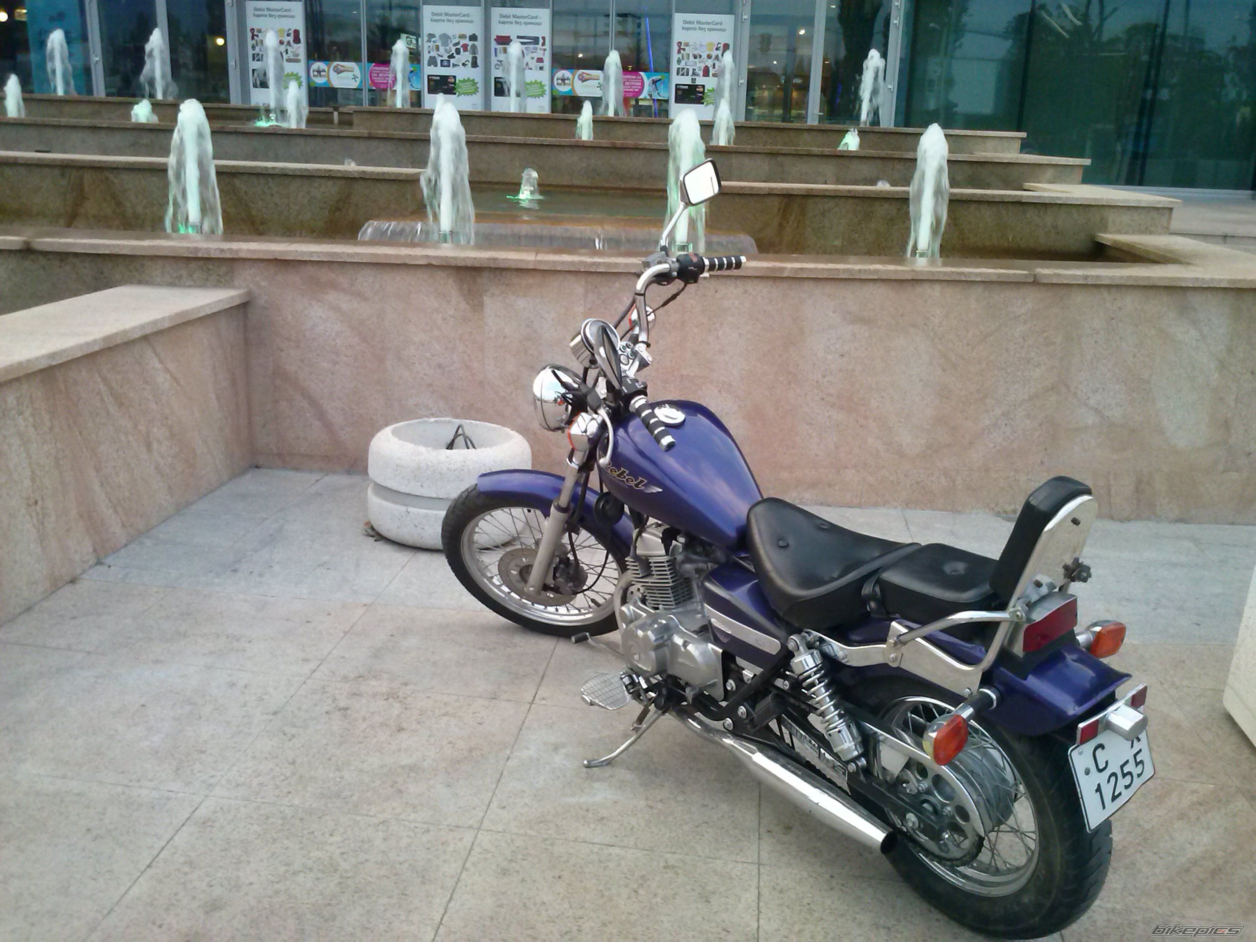 Photo 2625850