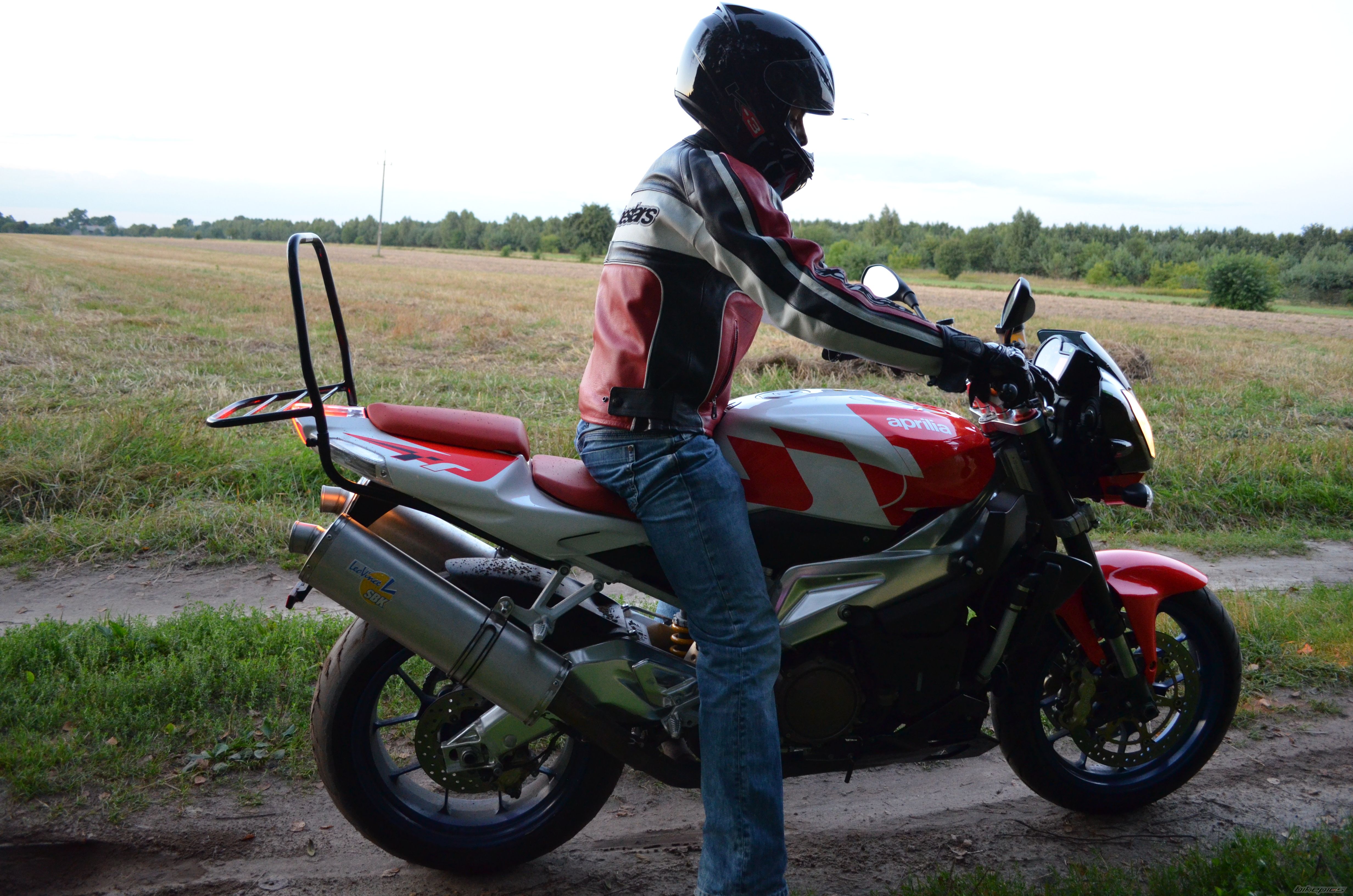 Photo 2632856