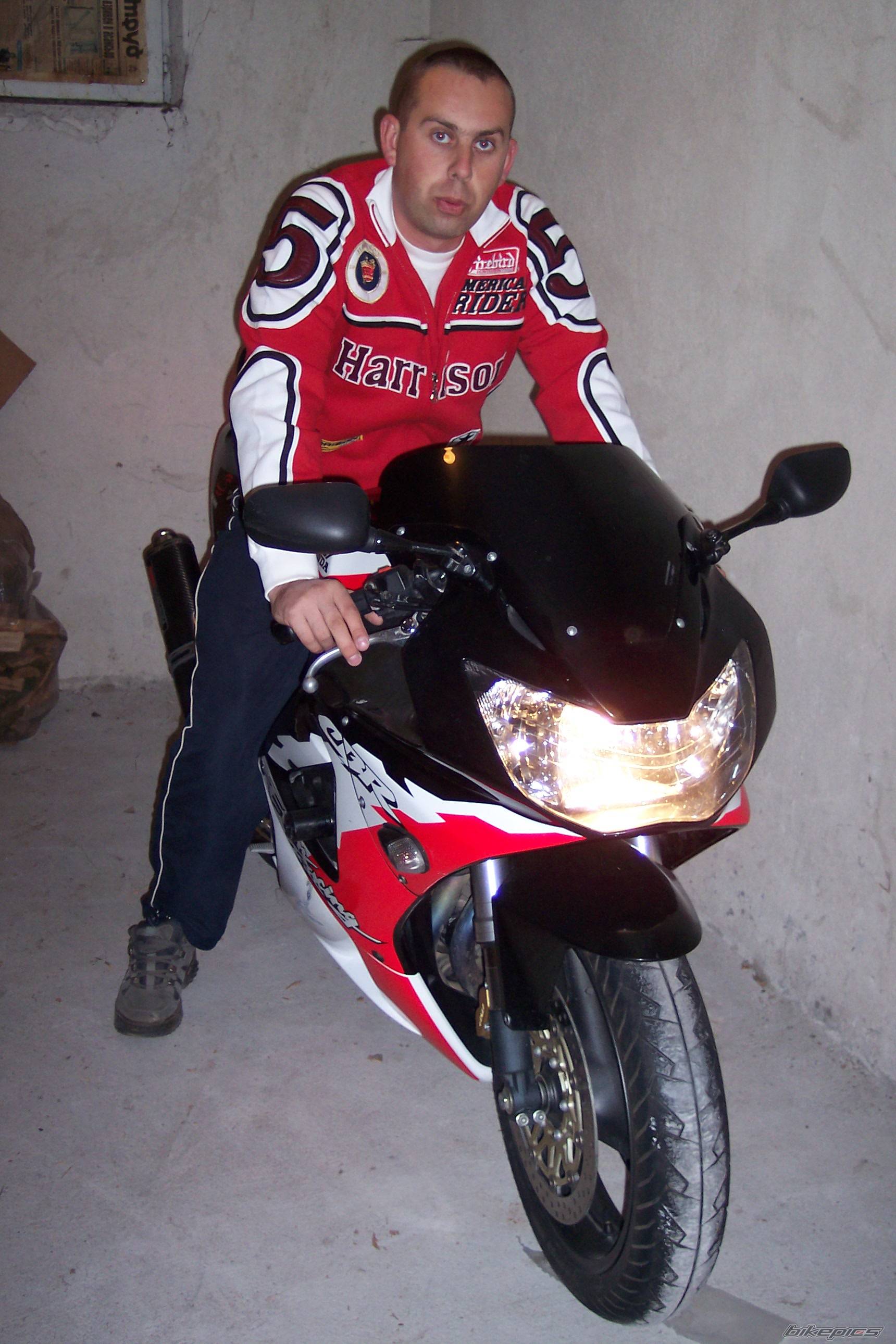 Photo 263695