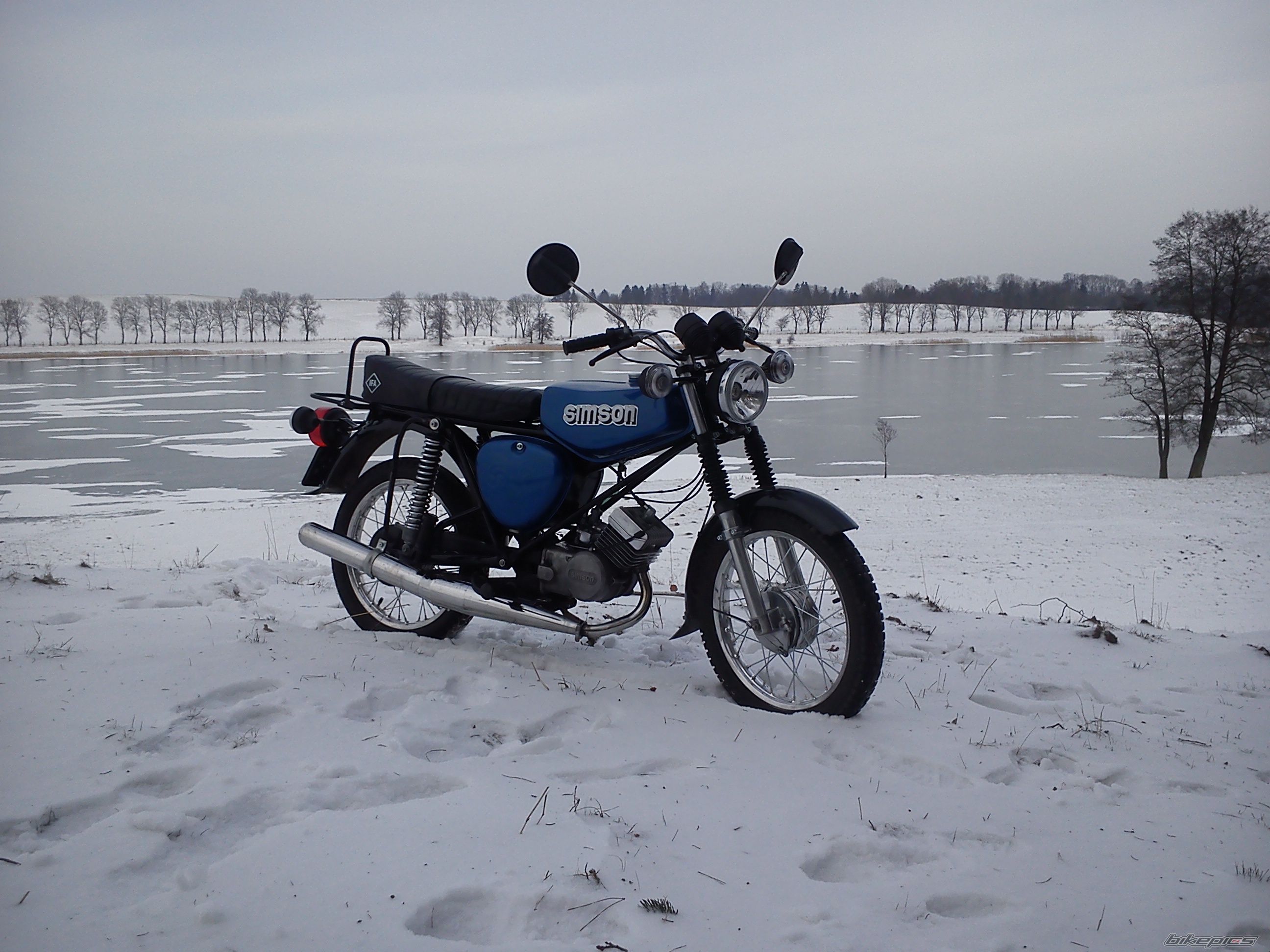 Photo 2637849