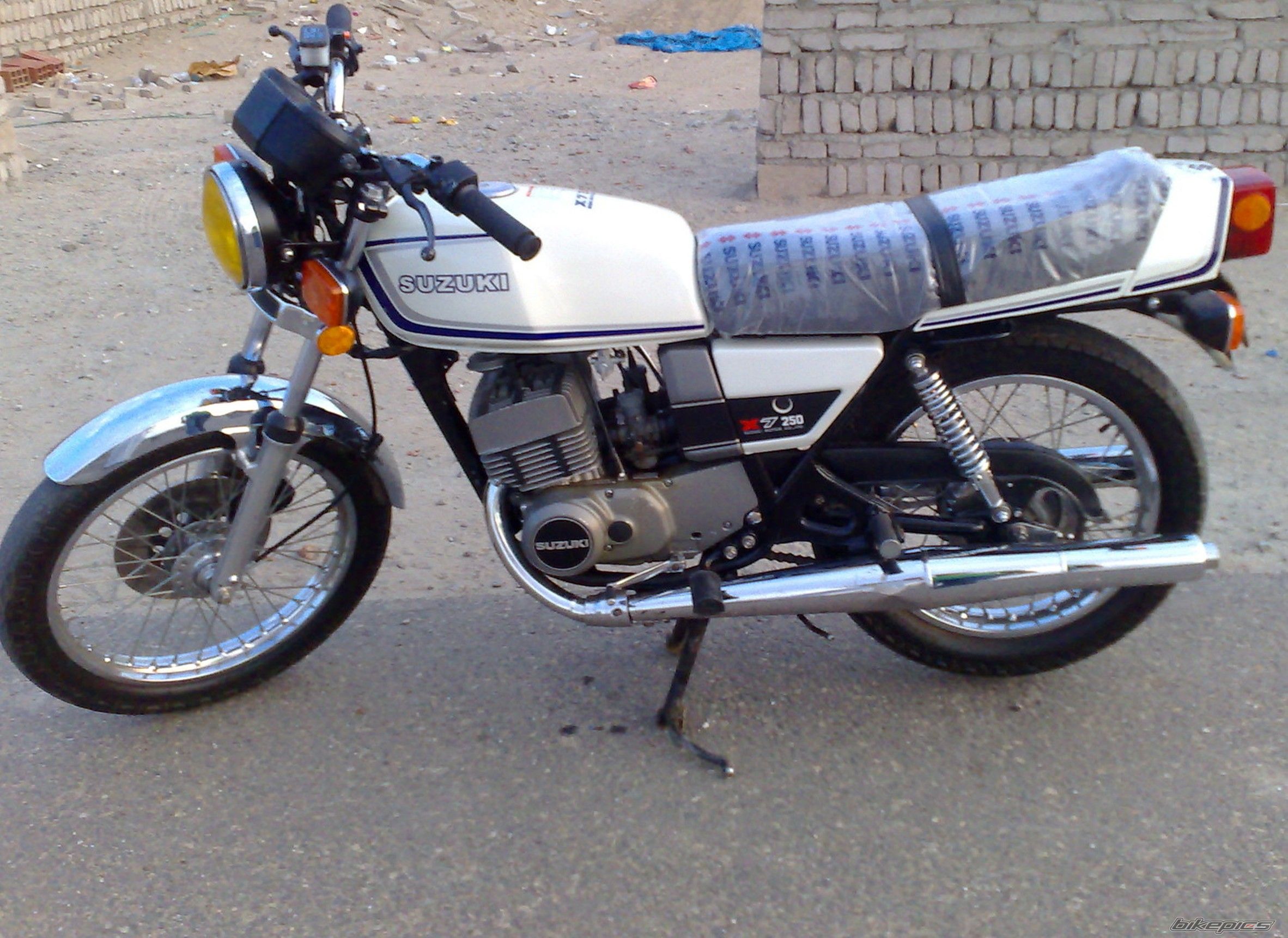 Suzuki X7