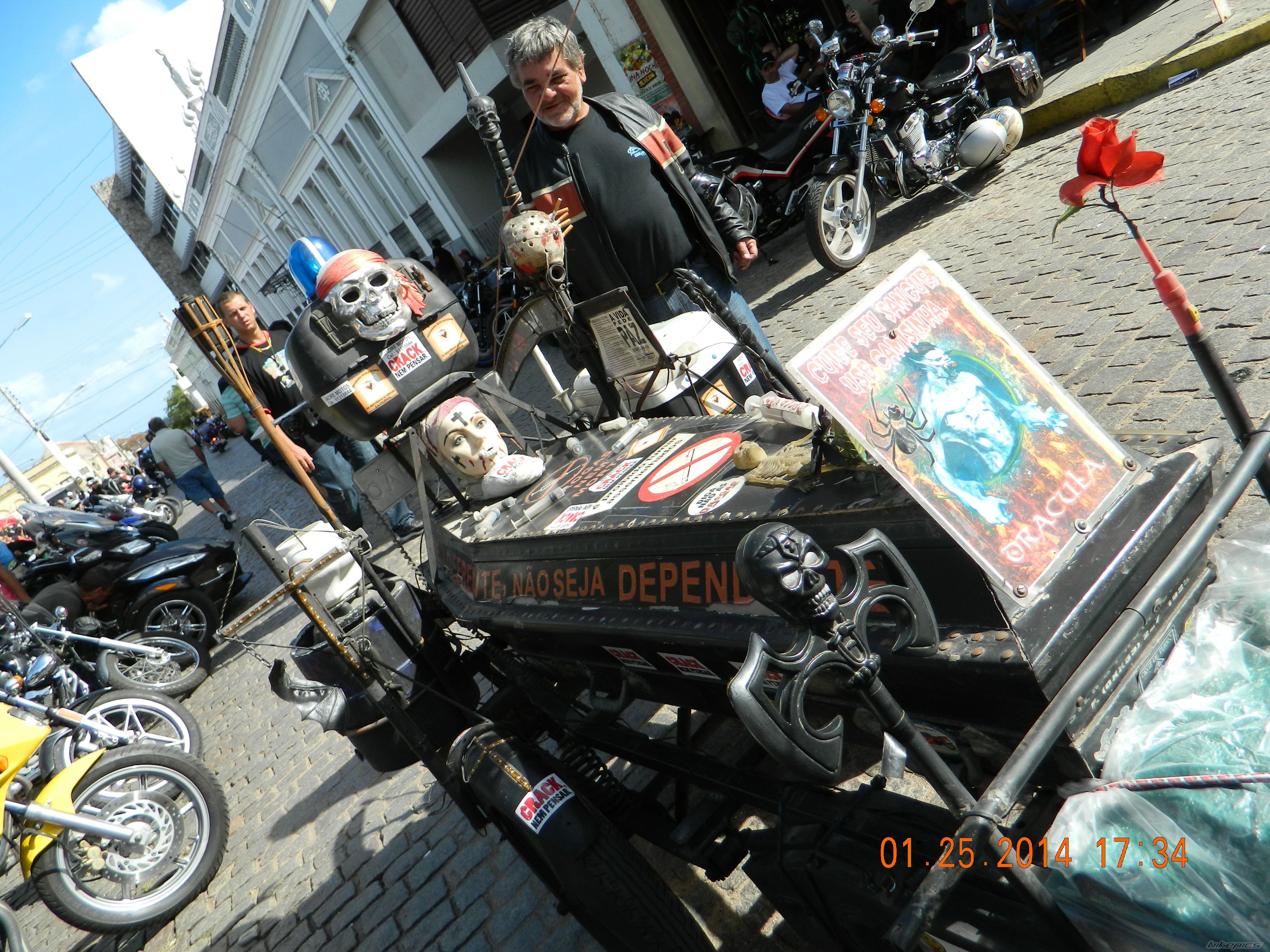 Photo 2638816