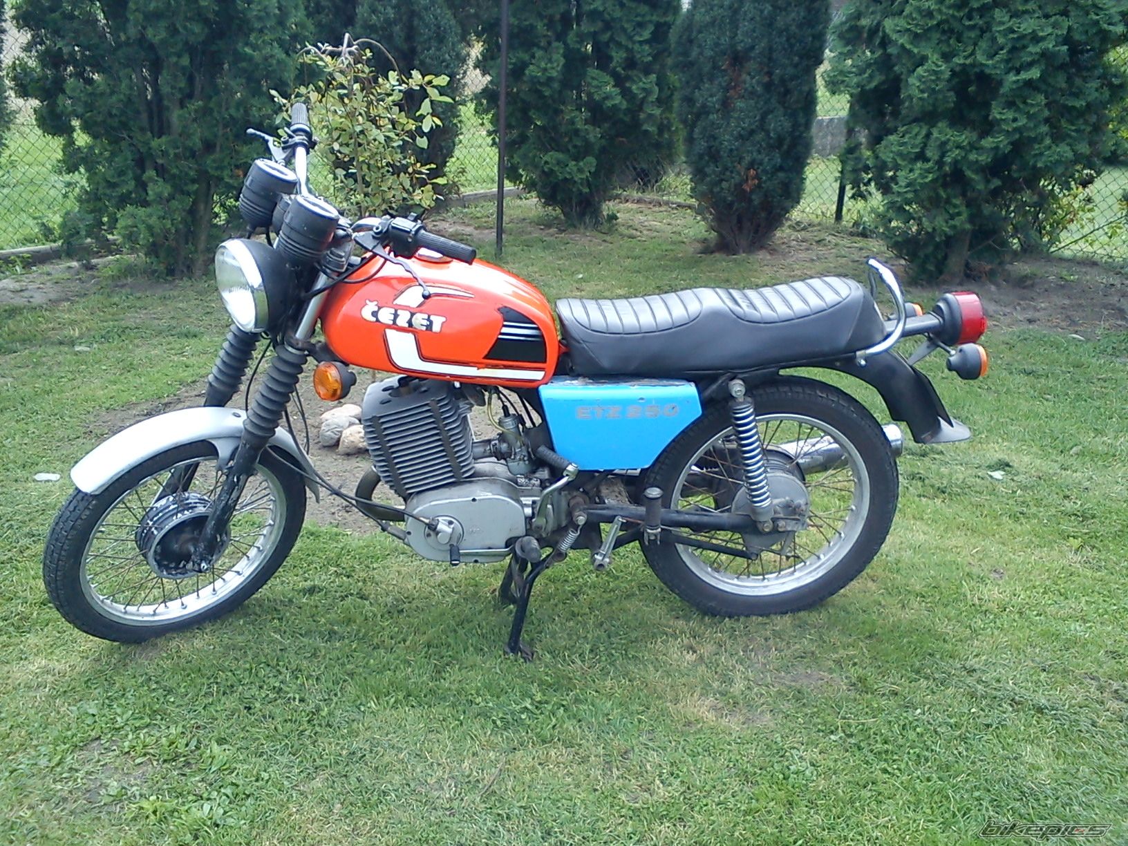 Photo 2639279